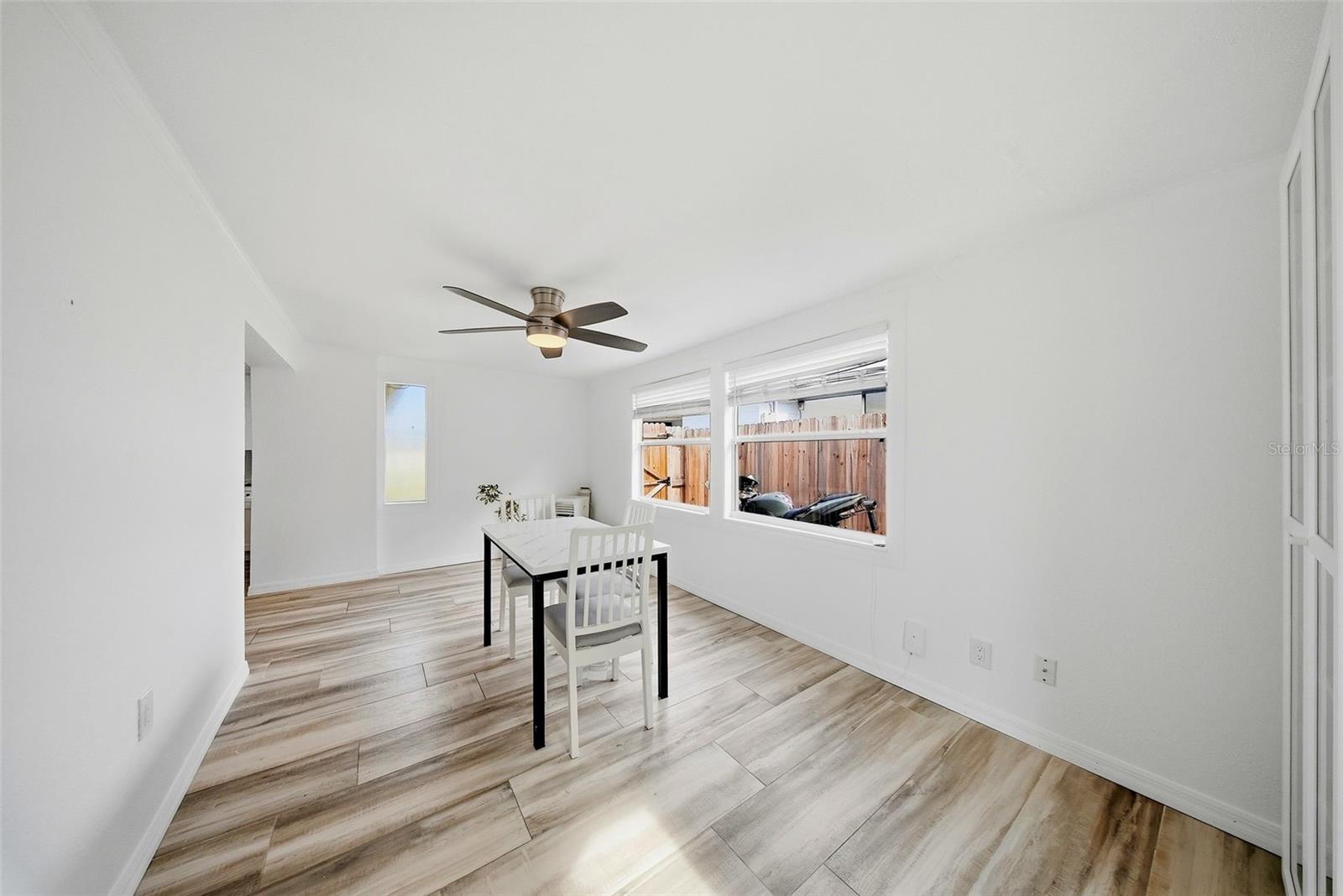 1565 Connecticut Ave Ne Property Photo 17
