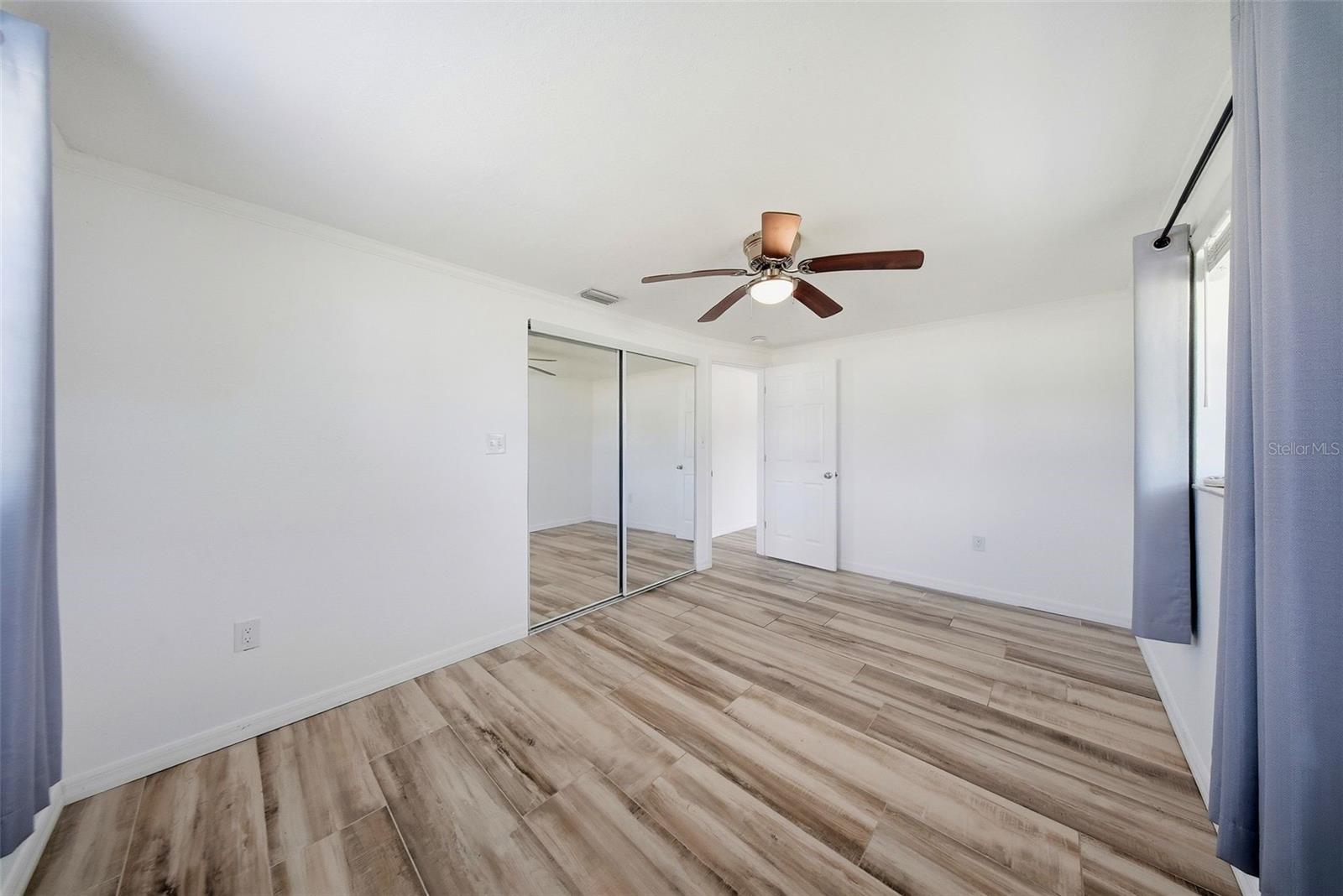 1565 Connecticut Ave Ne Property Photo 30