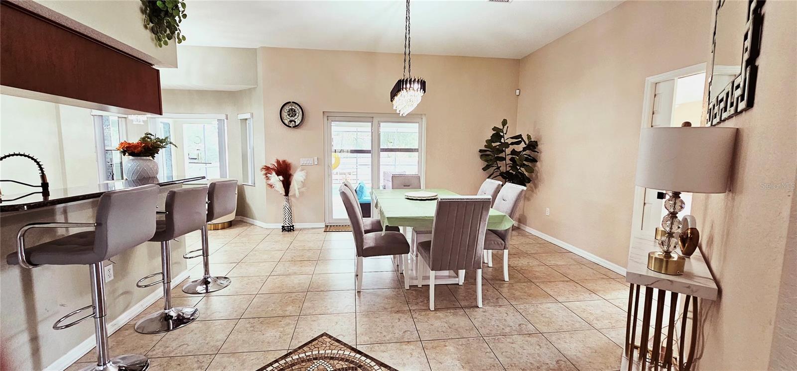 11033 Claymore St Property Photo 11