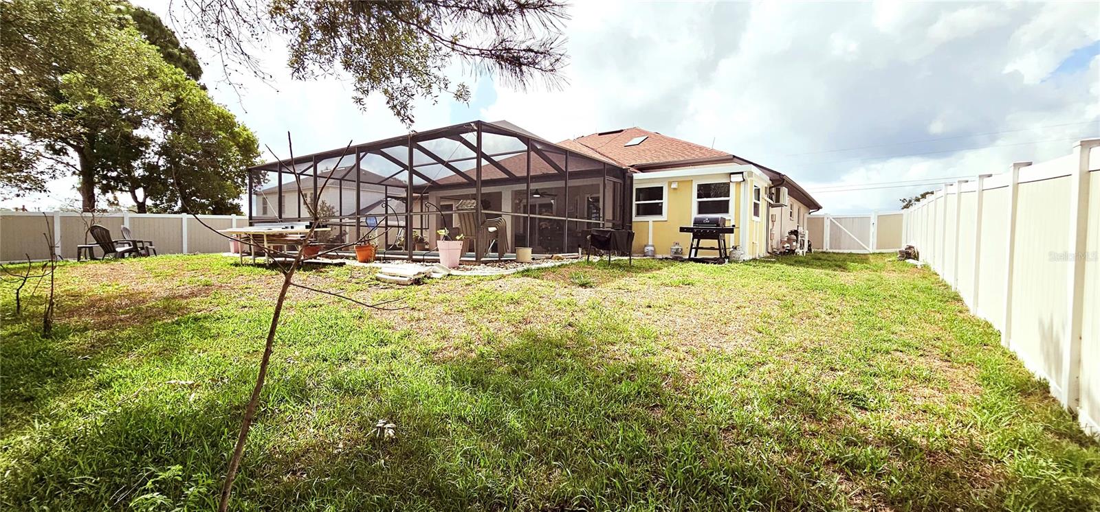 11033 Claymore St Property Photo 40