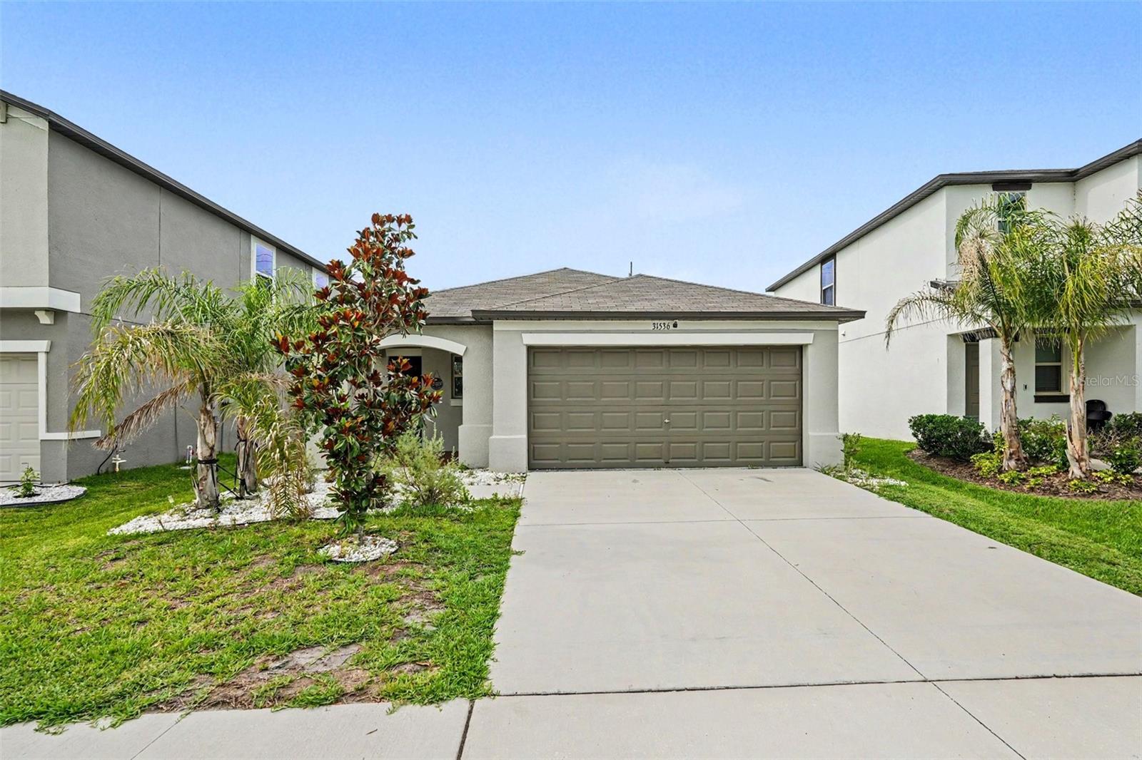 31536 Barrel Wave Way Property Photo 2