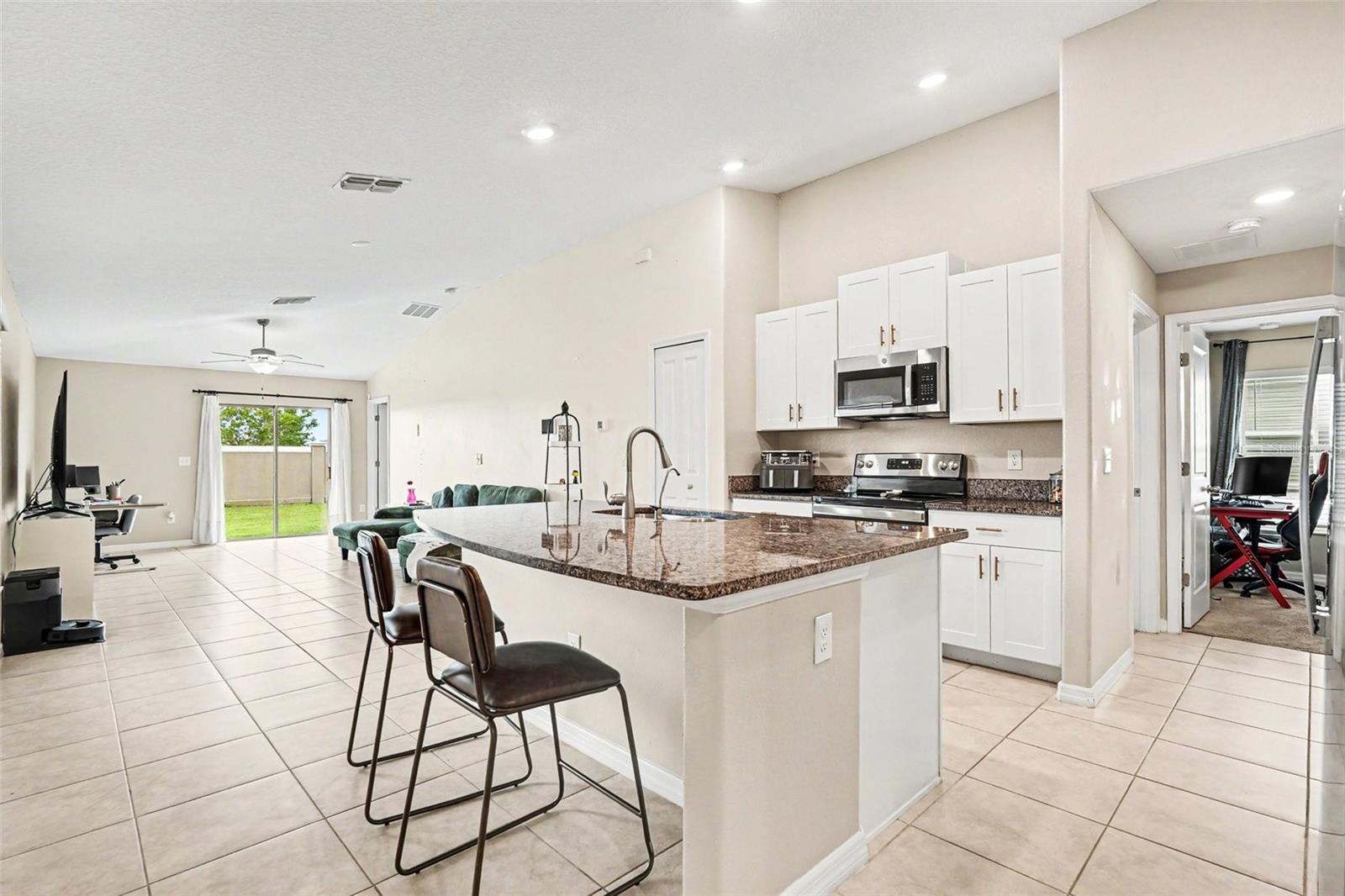 31536 Barrel Wave Way Property Photo 9