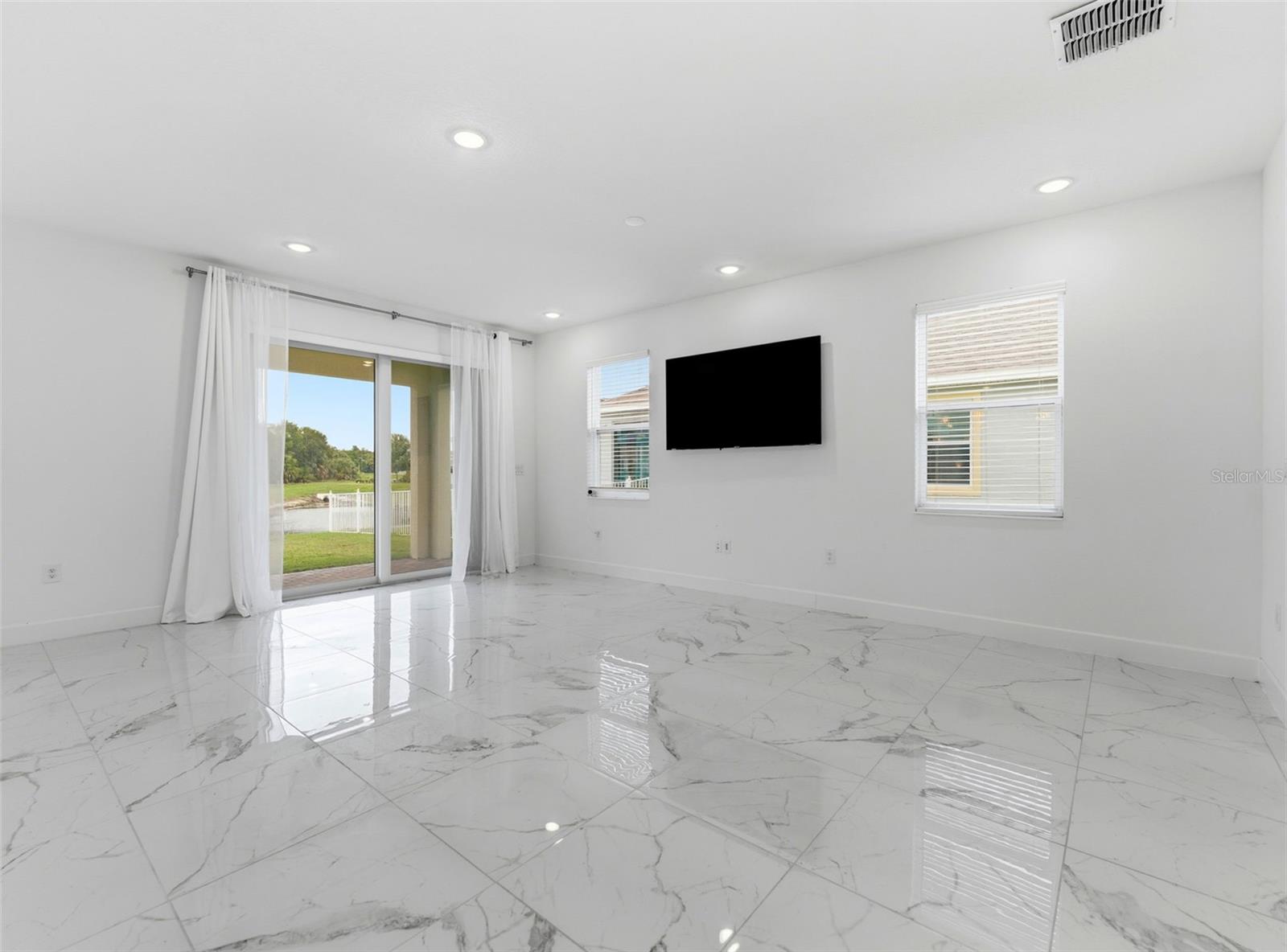 5232 Wishing Arch Dr Property Photo 10