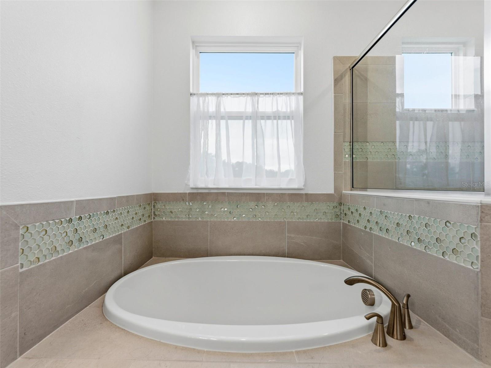 5232 Wishing Arch Dr Property Photo 16
