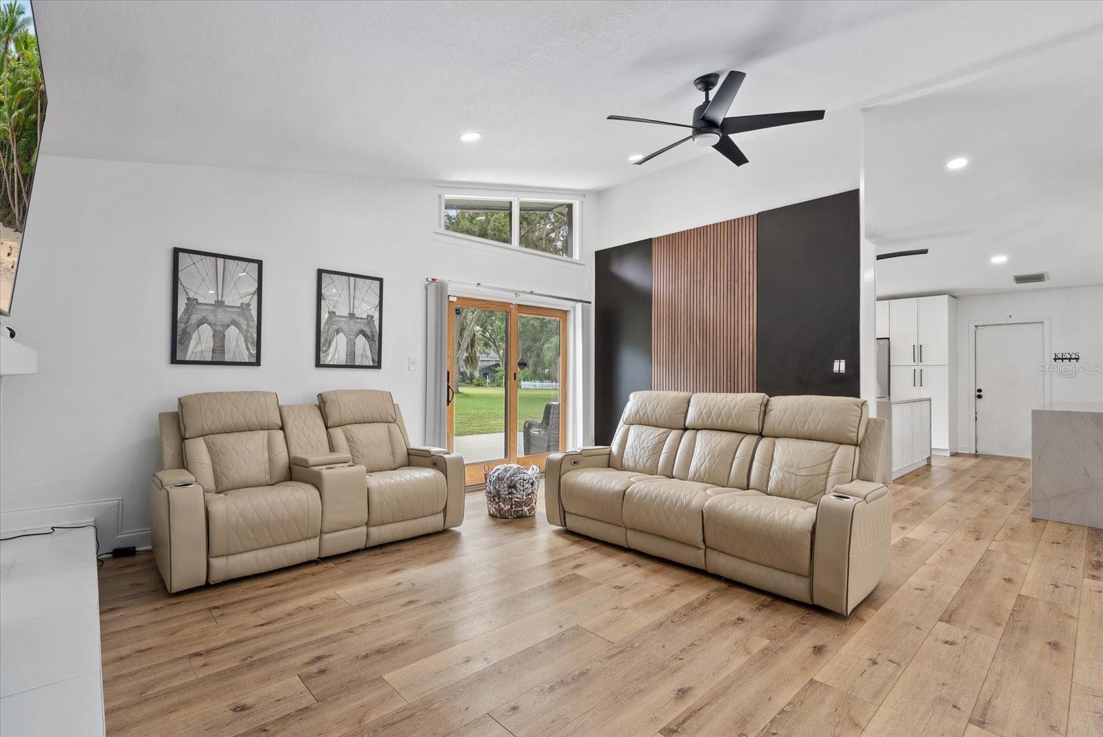 3518 Berger Rd Property Photo 15