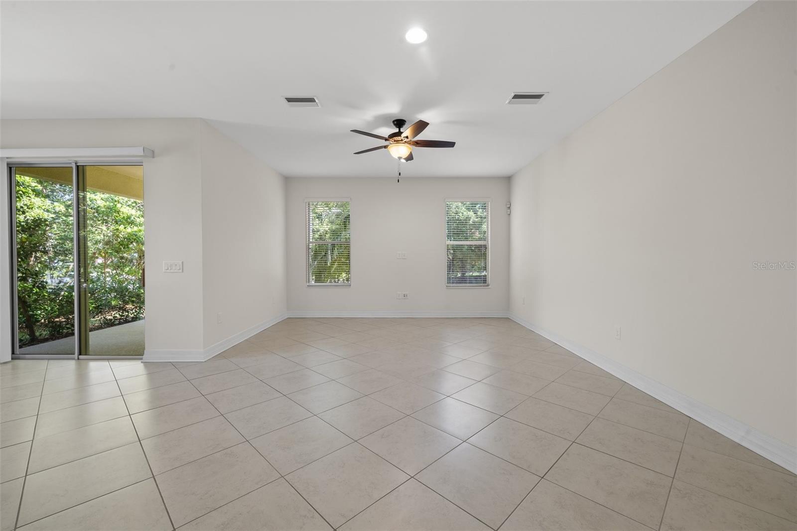 4424 Vermillion Sky Dr Property Photo 29