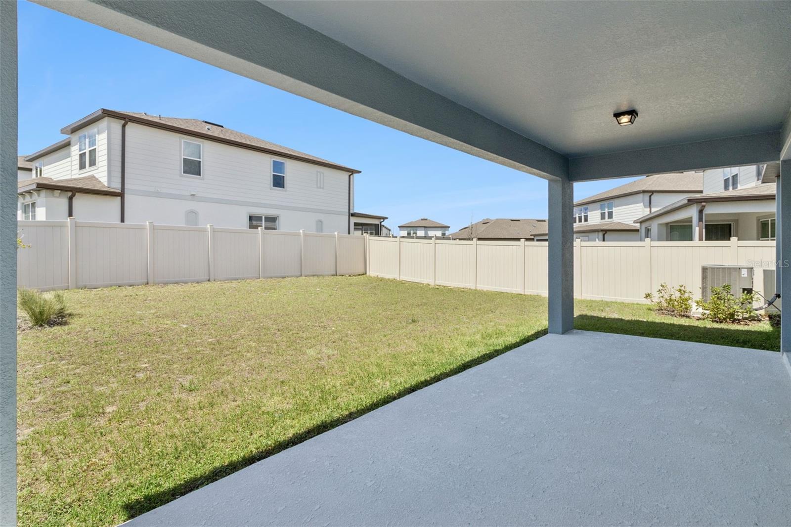 1218 Lakeridge Way Property Photo 22
