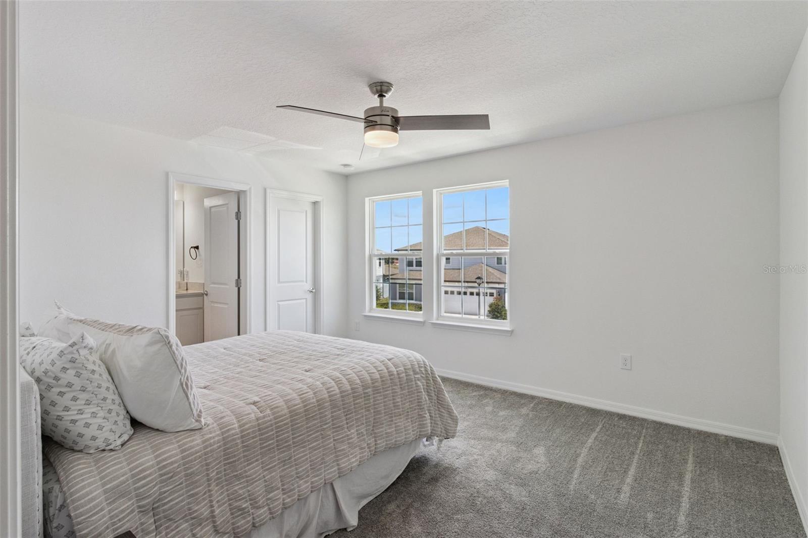 1218 Lakeridge Way Property Photo 37