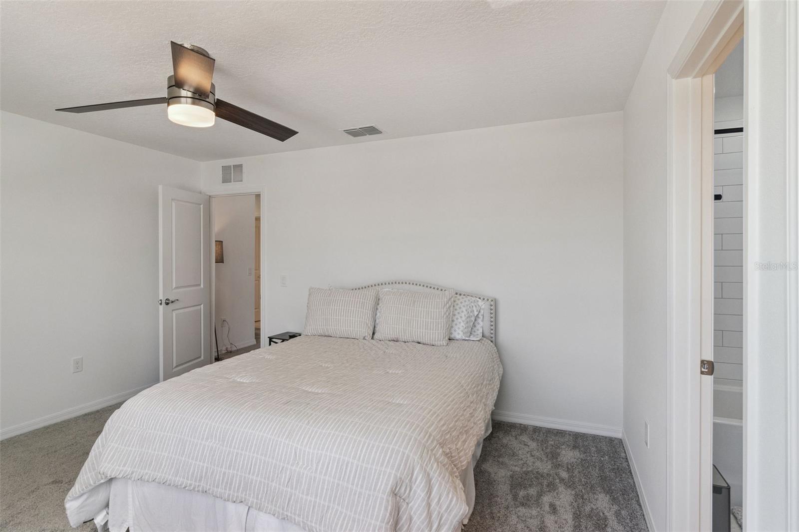 1218 Lakeridge Way Property Photo 39