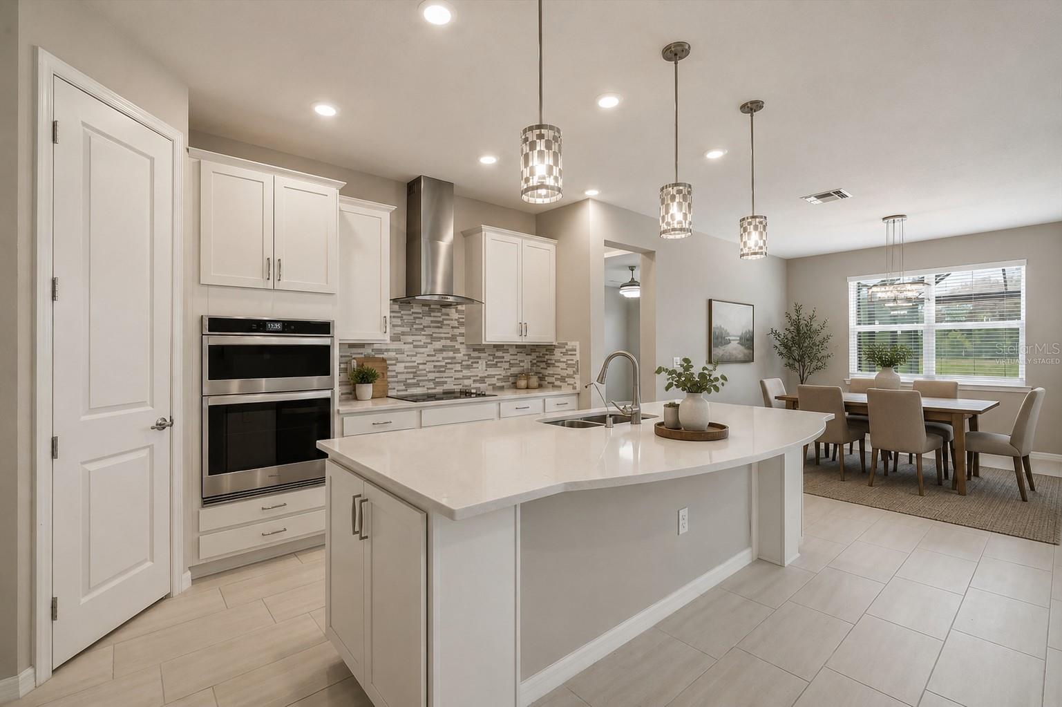 9107 Rally Spring Loop Property Photo 9