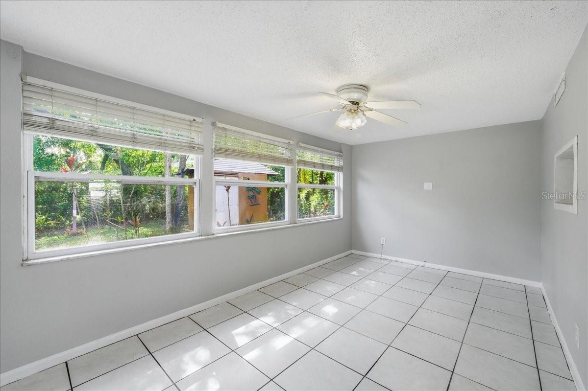 15005 Monet Dr Property Photo 11