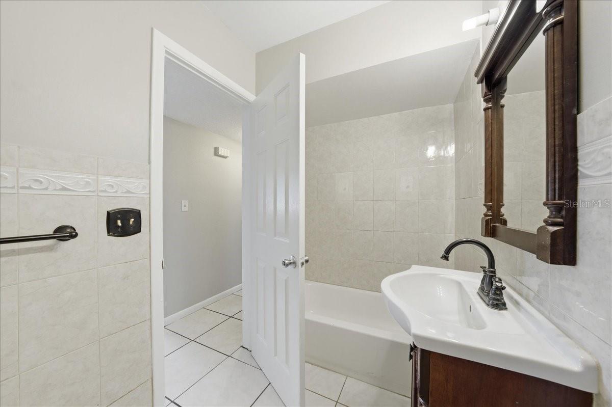 15005 Monet Dr Property Photo 24