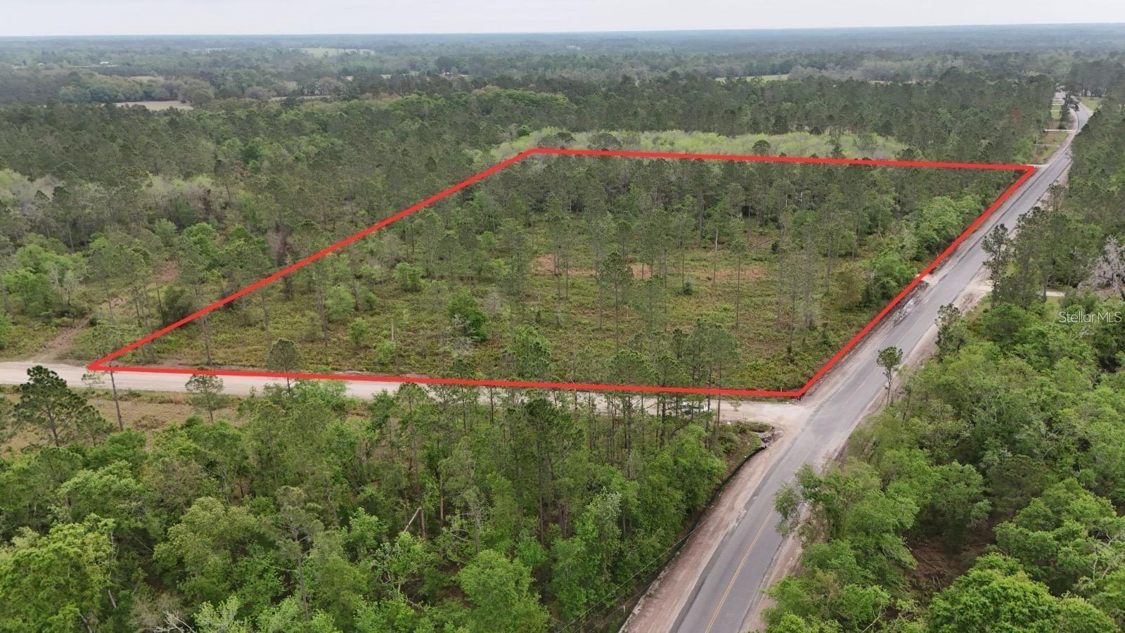 Se County Road 25a Property Photo 1