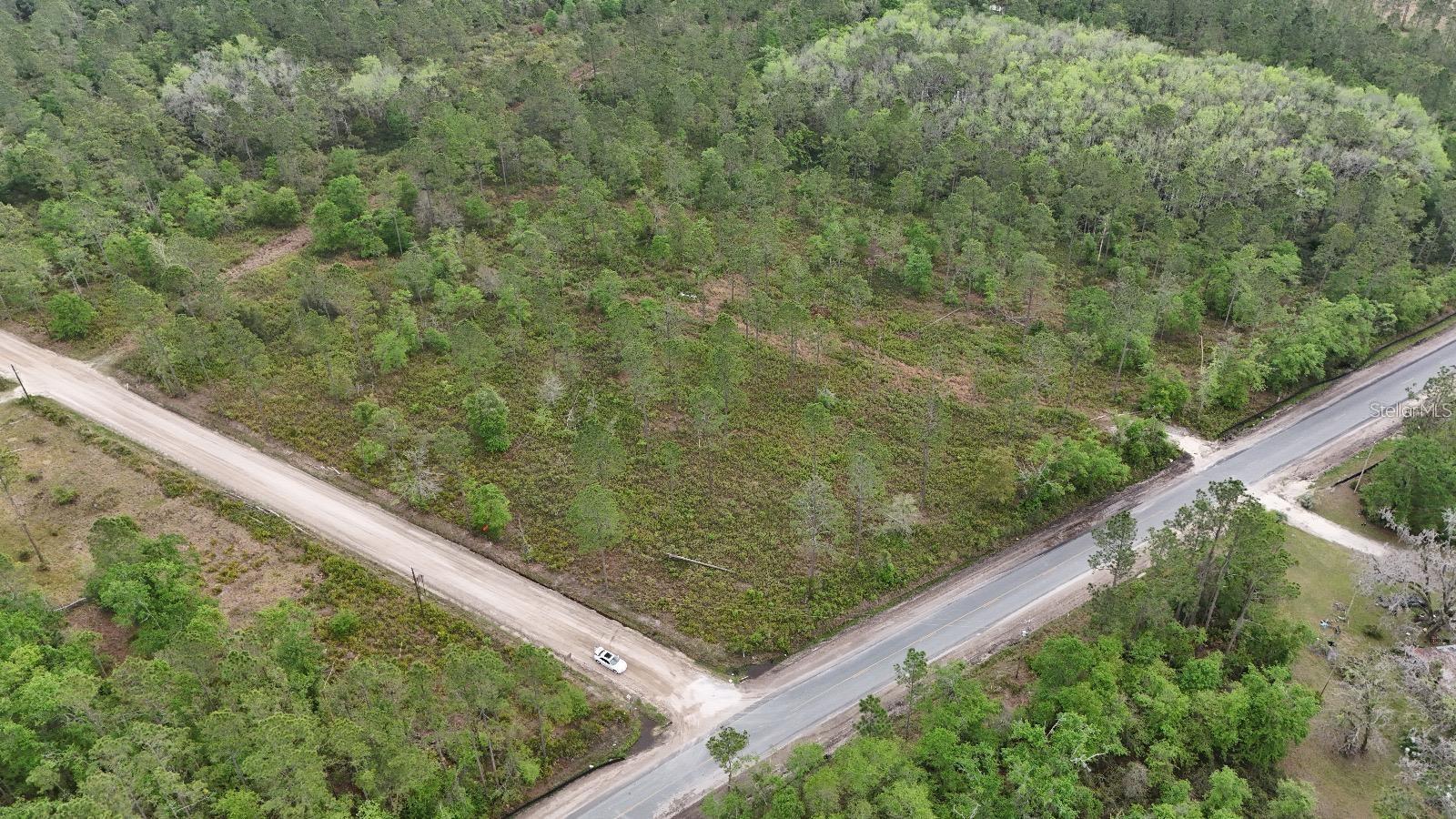 Se County Road 25a Property Photo 4