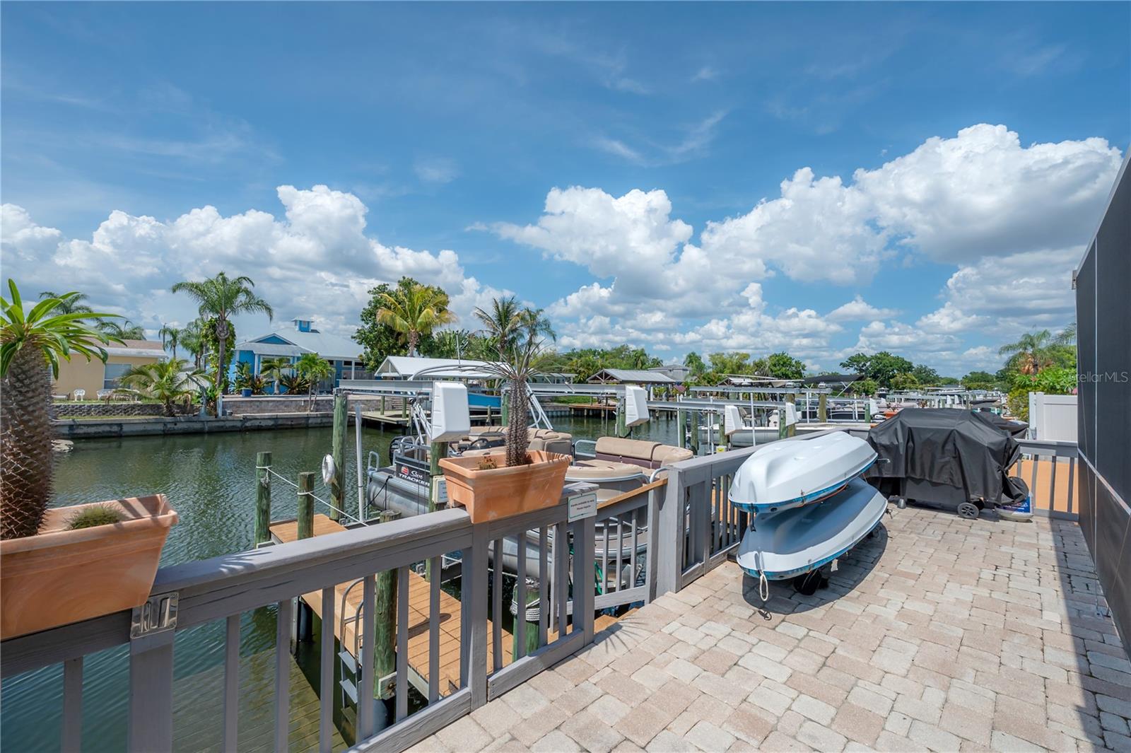 8757 Bay Pointe Dr Property Photo 47