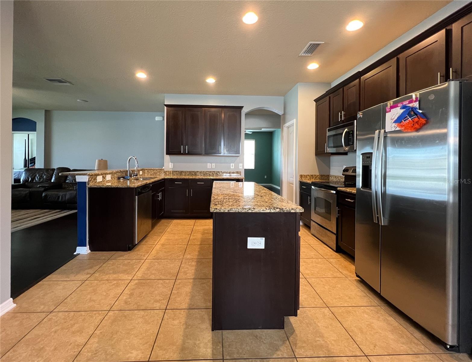 6906 Boulder Run Loop Property Photo 11