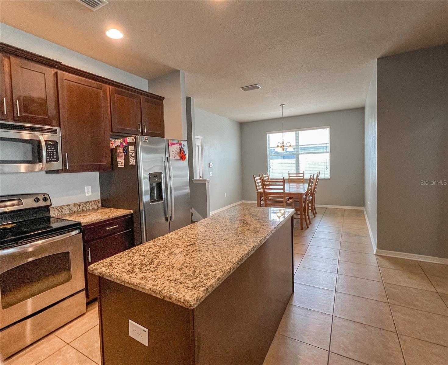 6906 Boulder Run Loop Property Photo 12