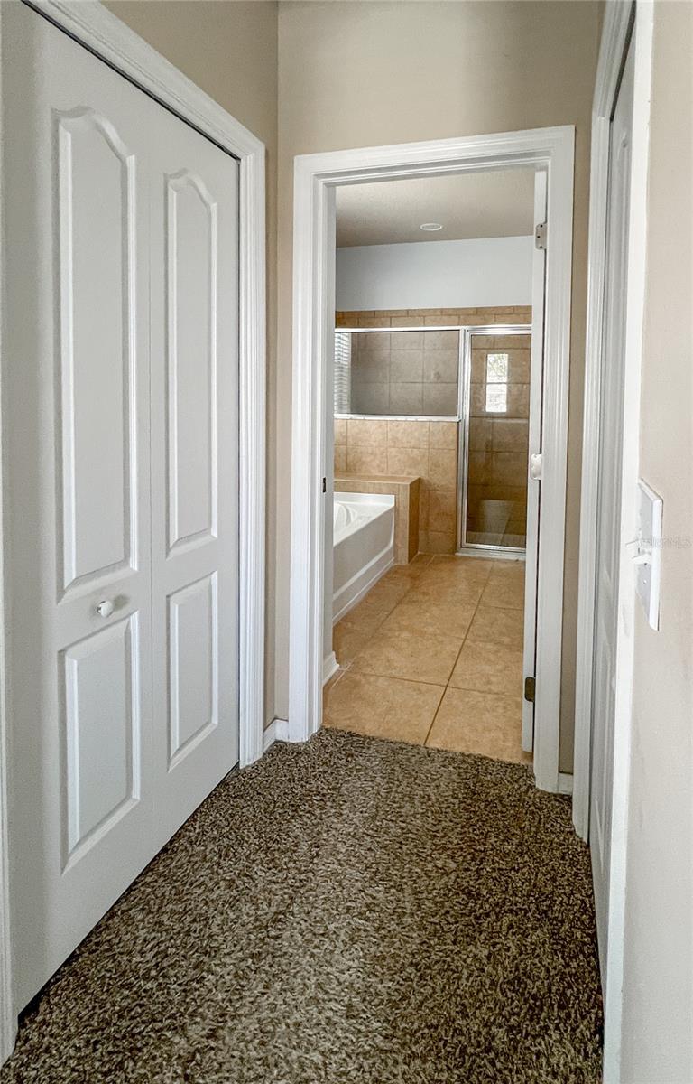 6906 Boulder Run Loop Property Photo 17