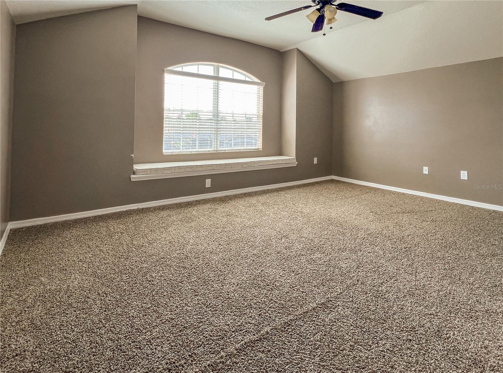 6906 Boulder Run Loop Property Photo 31