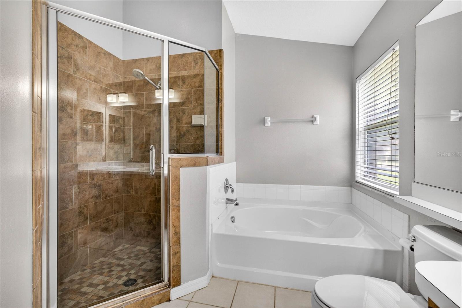1235 Katahdin Ct Property Photo 32