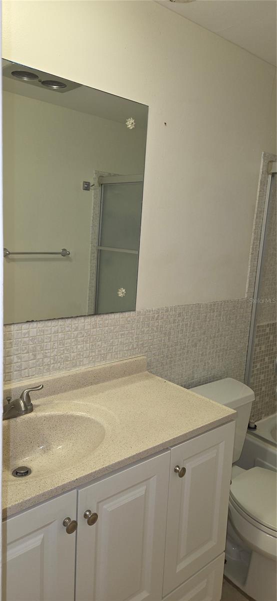 911 Washington Ave #304 Property Photo 18