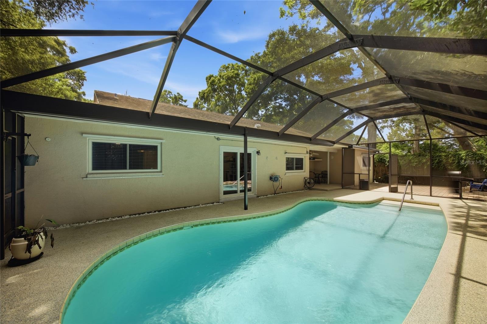 2447 Grove Ridge Dr Property Photo 3
