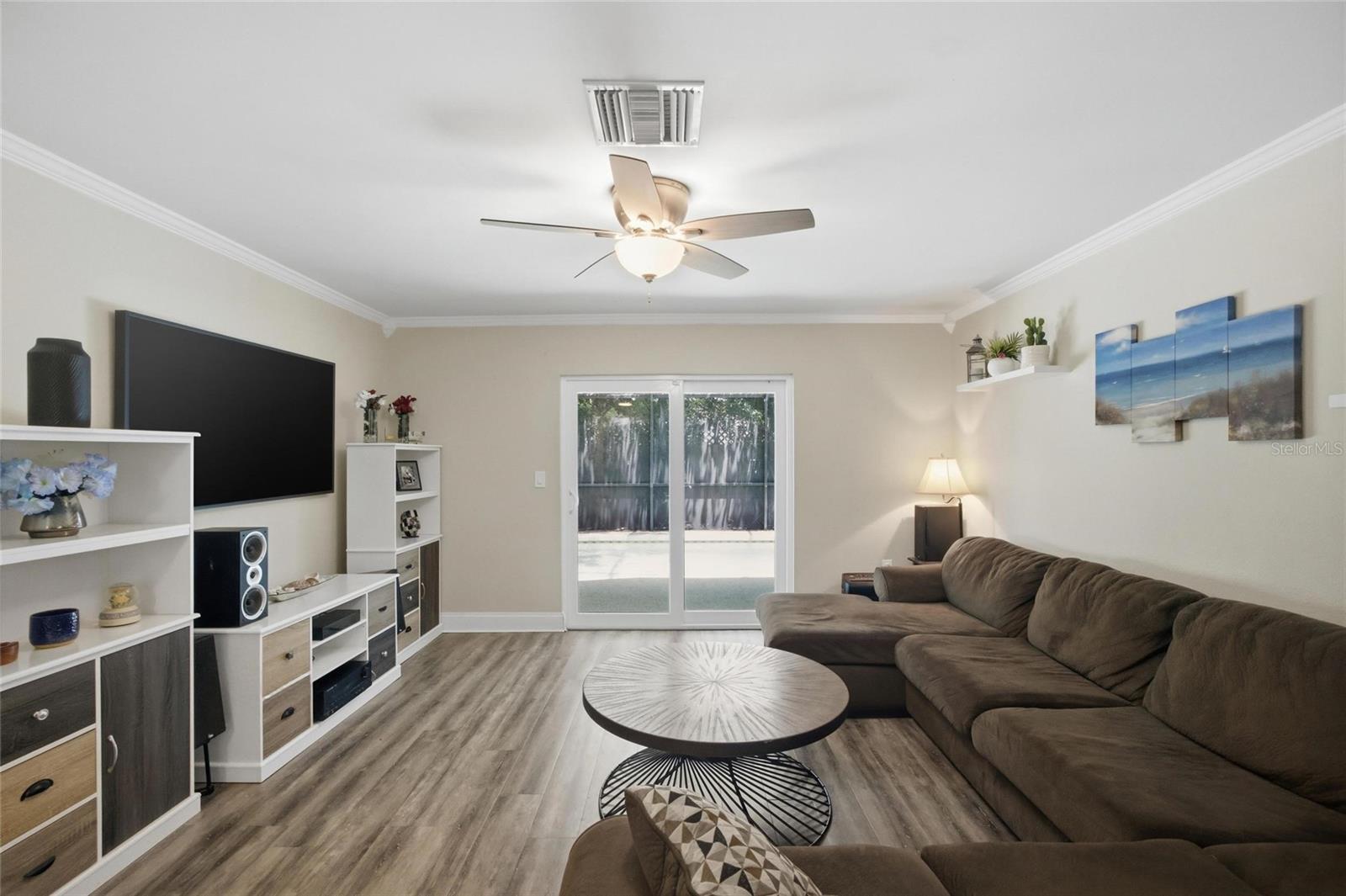 2447 Grove Ridge Dr Property Photo 5
