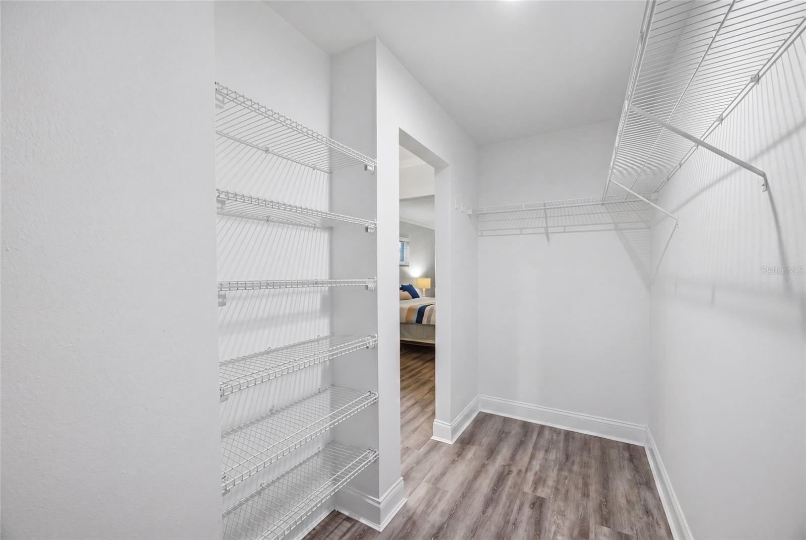 2447 Grove Ridge Dr Property Photo 20