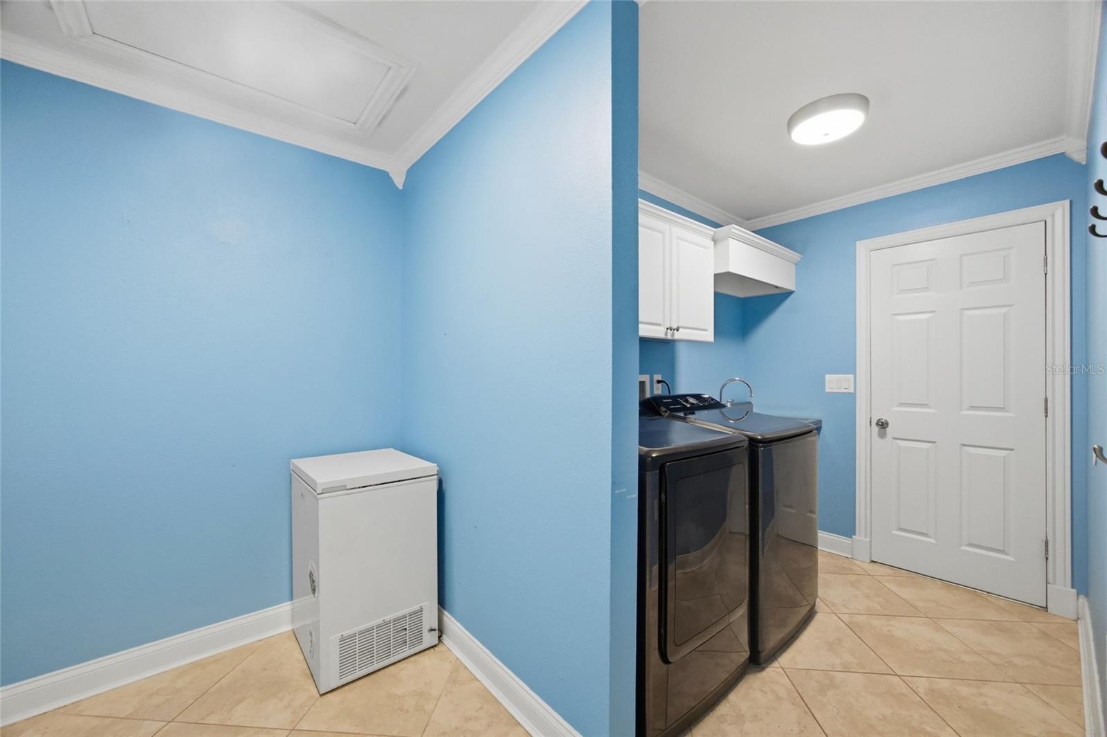 2447 Grove Ridge Dr Property Photo 29