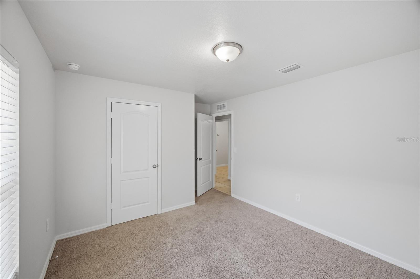 8512 Silverbell Loop Property Photo 22