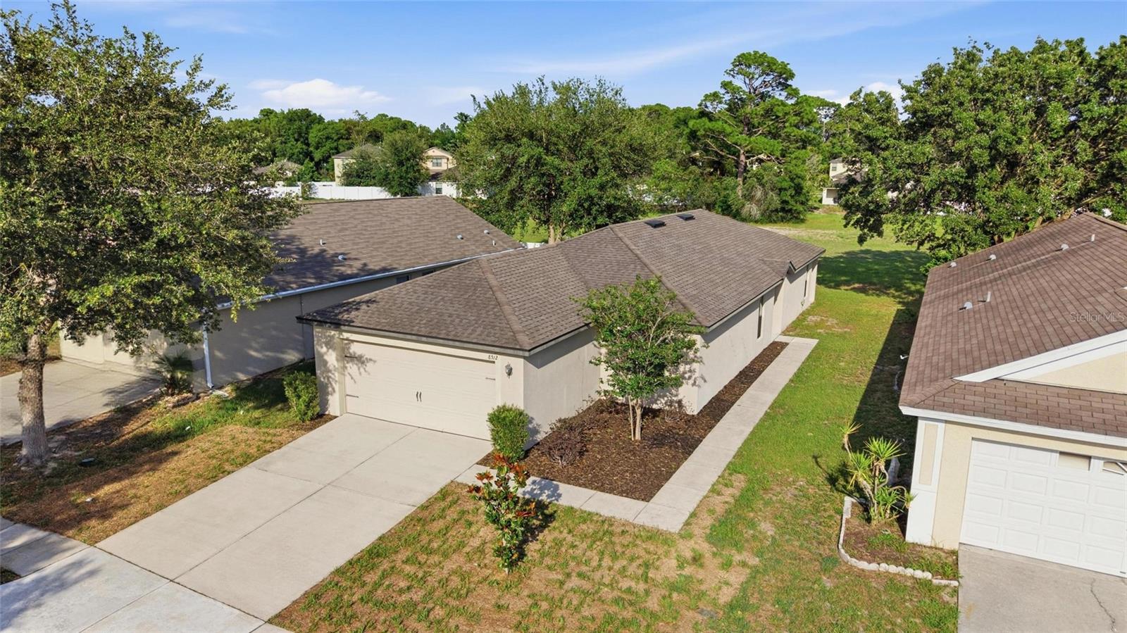 8512 Silverbell Loop Property Photo 30