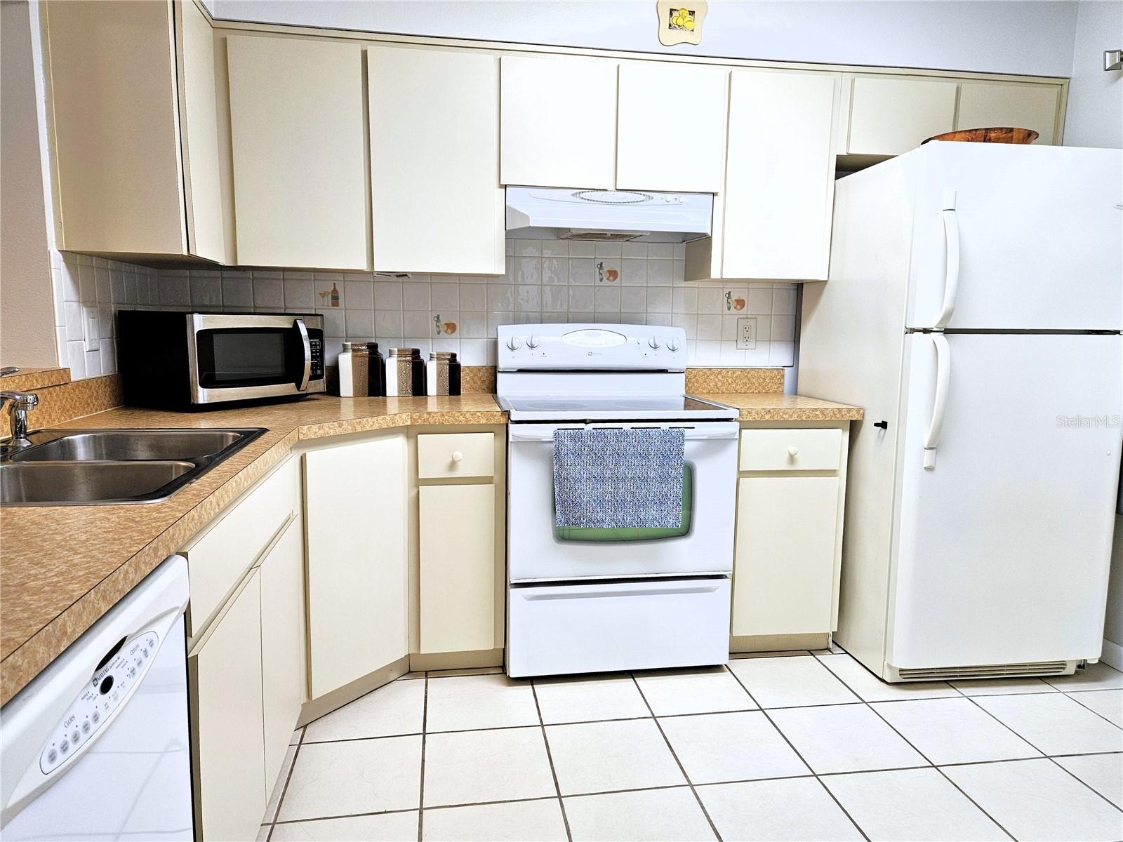 1800 Mariner Dr #9 Property Photo 8