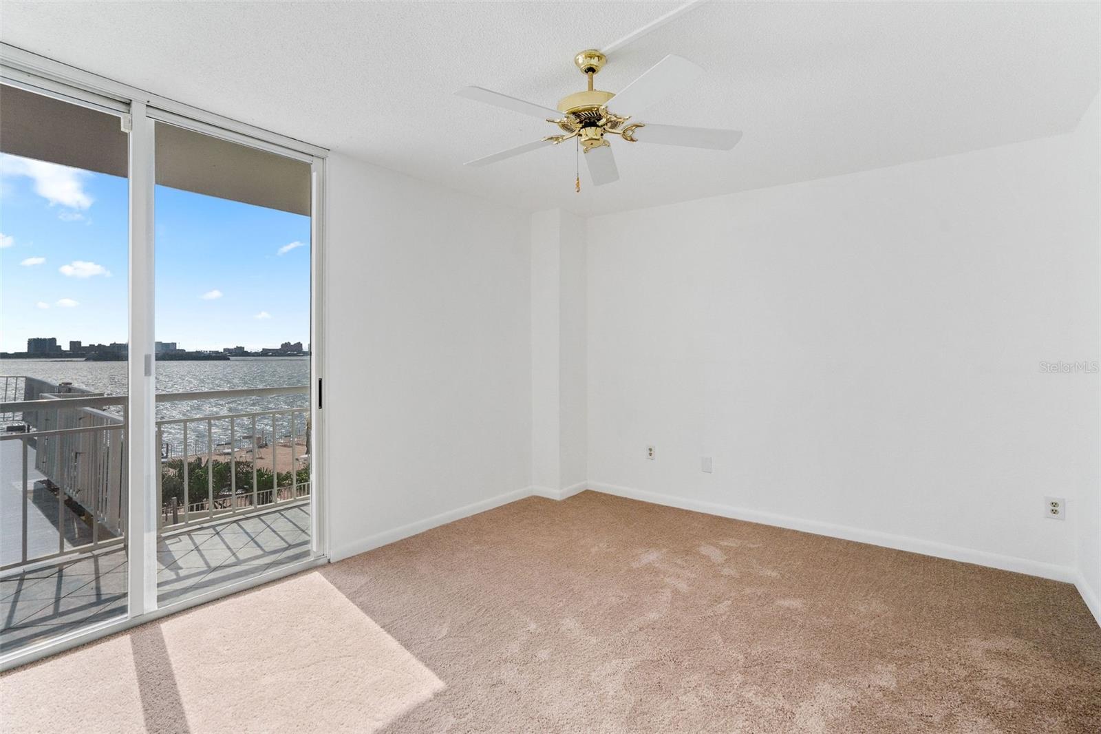 100 Pierce St #307 Property Photo 19