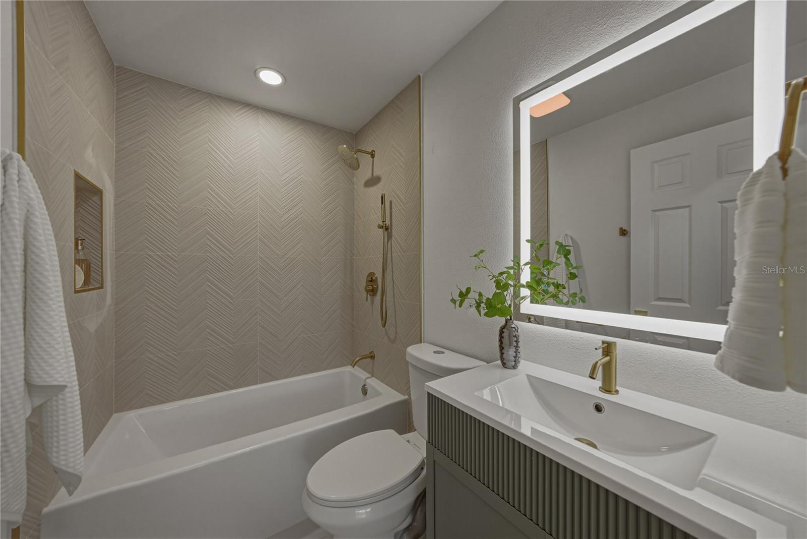 9305 120th Ln Property Photo 54