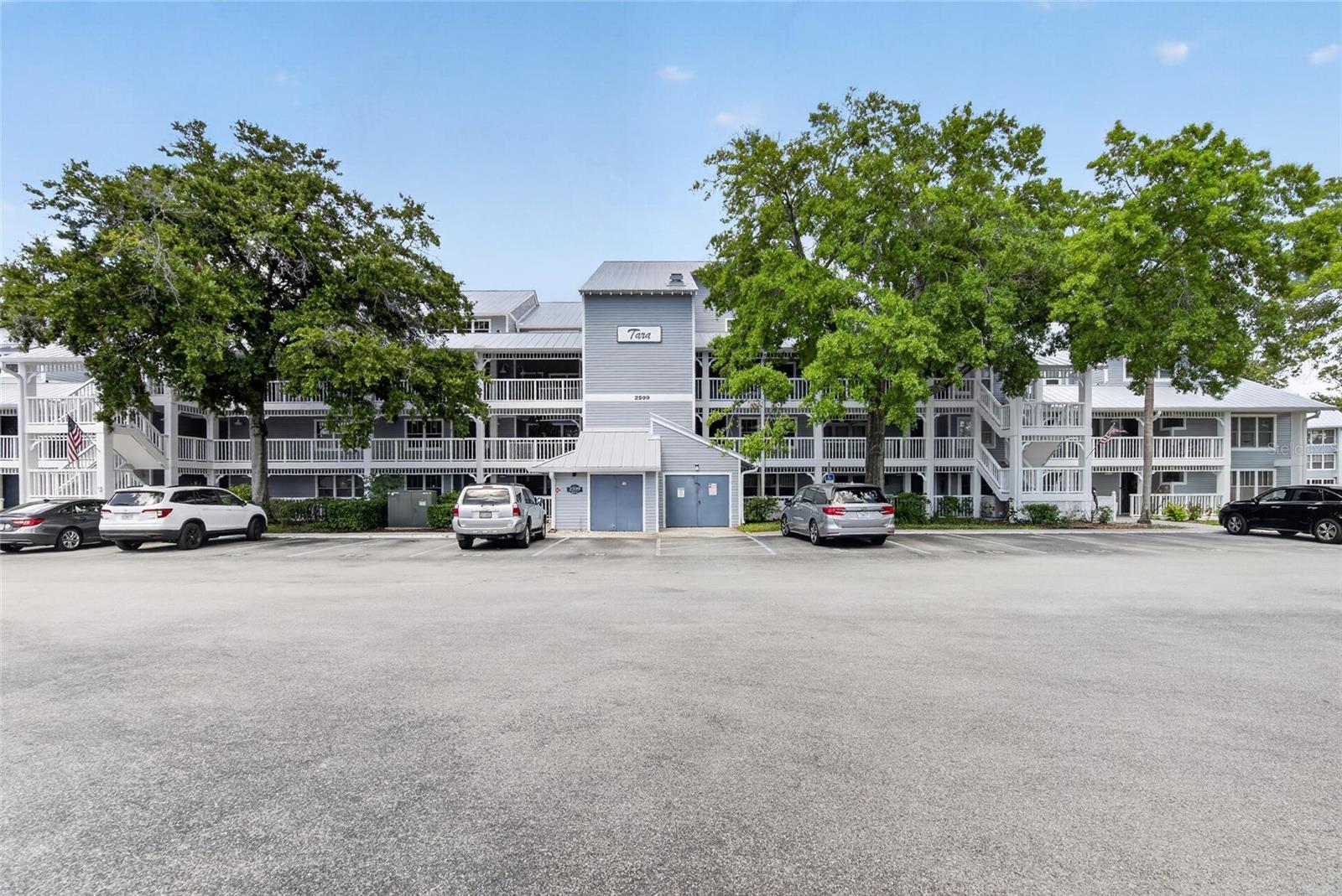 2599 DOLLY BAY DR #305 Property Photo 1