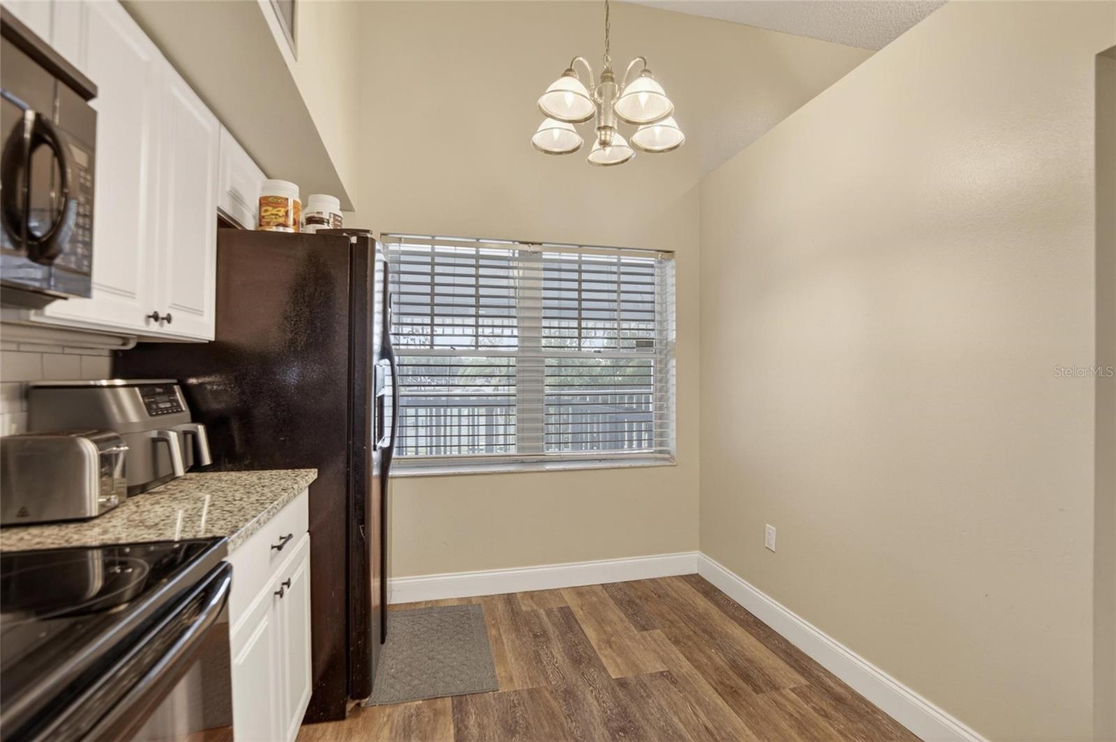 2599 Dolly Bay Dr #305 Property Photo 9