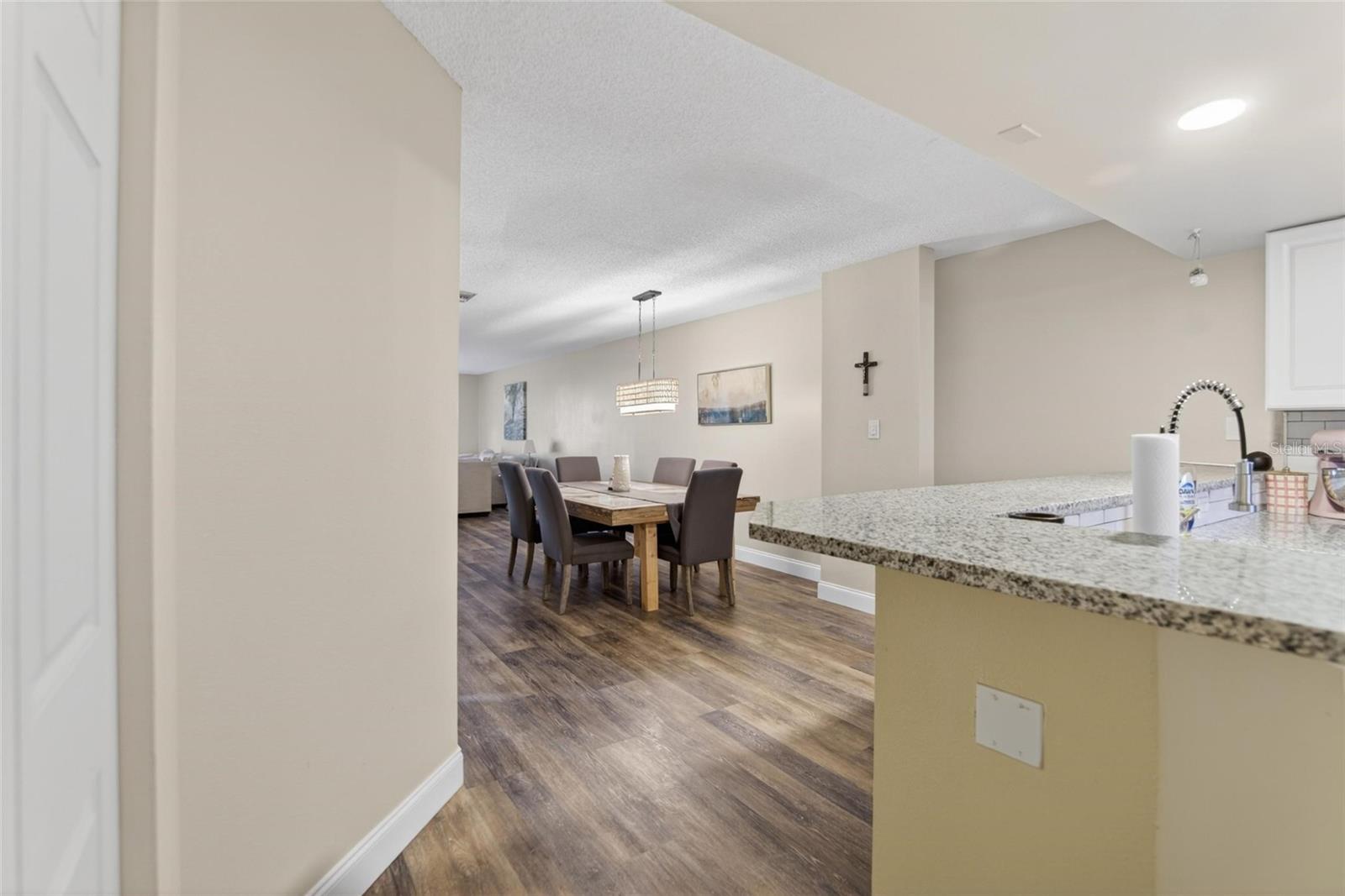 2599 Dolly Bay Dr #305 Property Photo 12