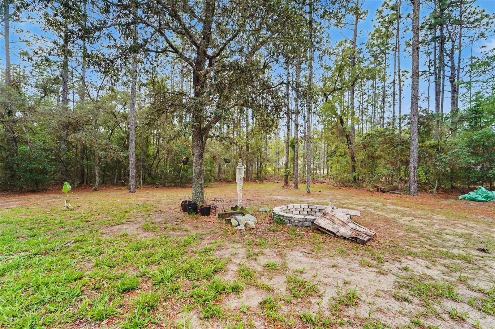 1210 W Fan Dr Property Photo 10