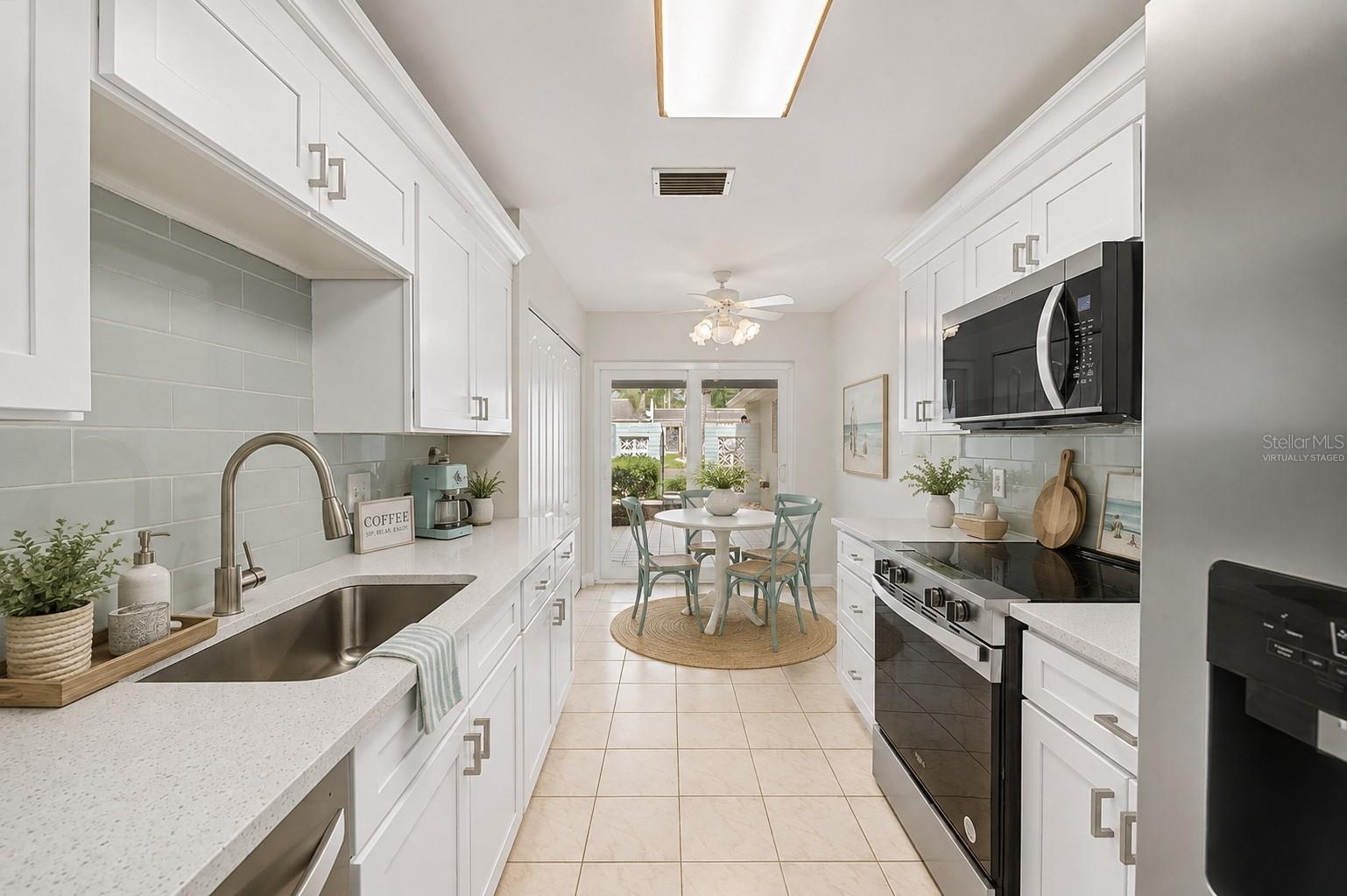 144 Boca Ciega Point Blvd N Property Photo 3