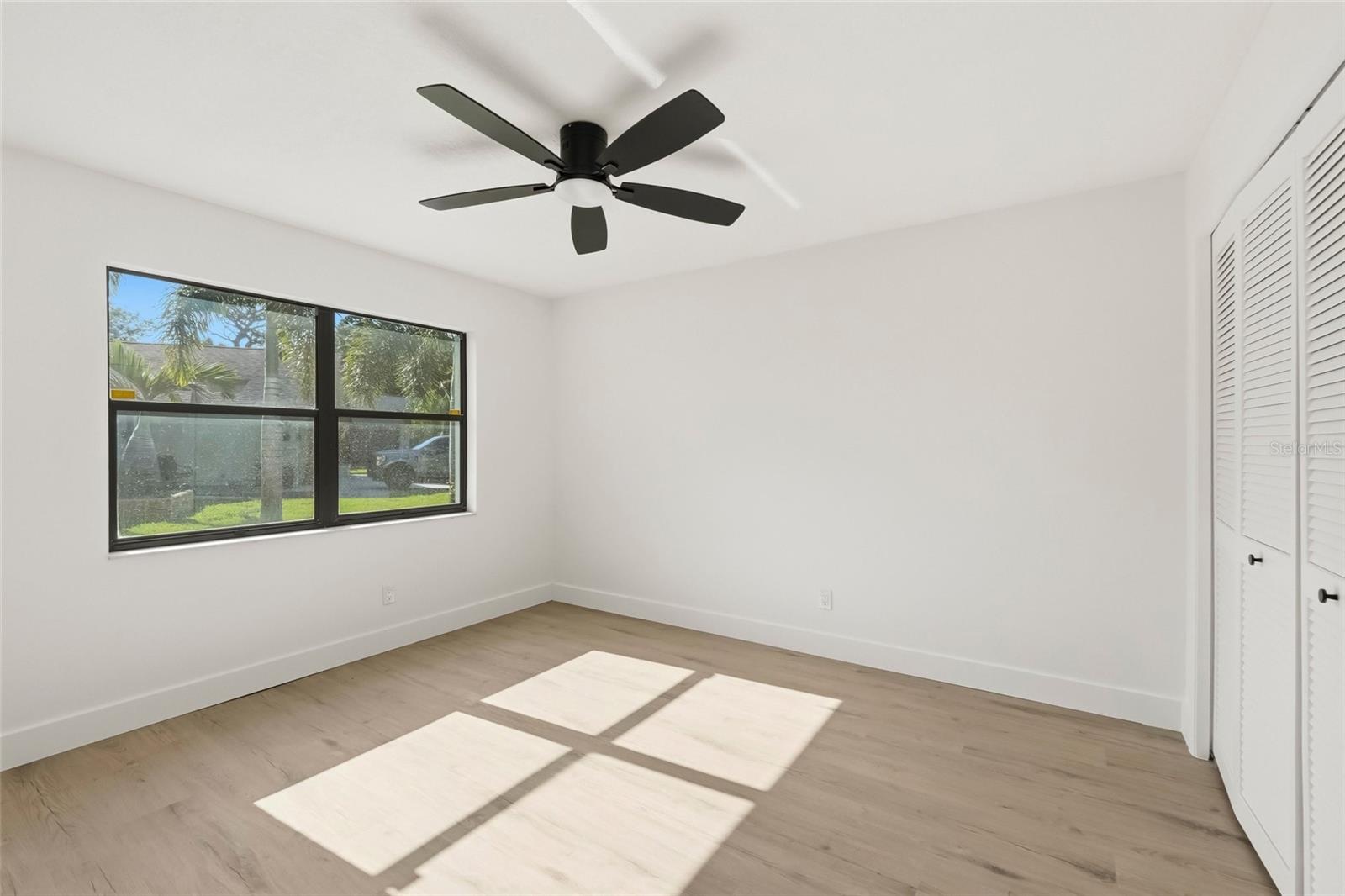2700 Sedgefield Ct E Property Photo 18
