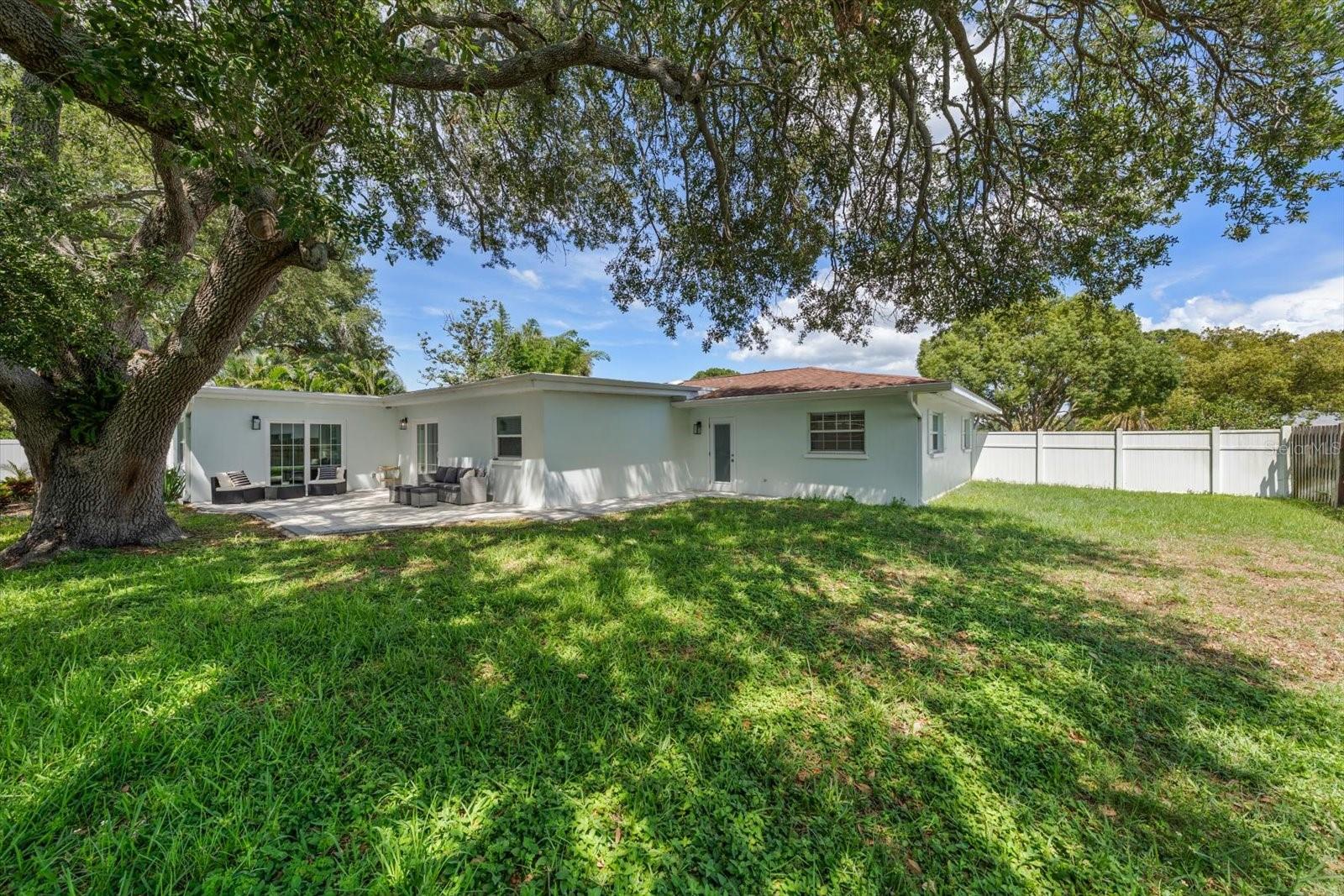 1736 Golf View Dr Property Photo 40