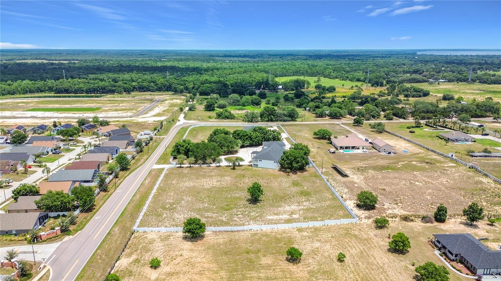 7925 Lake Mabel Loop Rd Property Photo 3