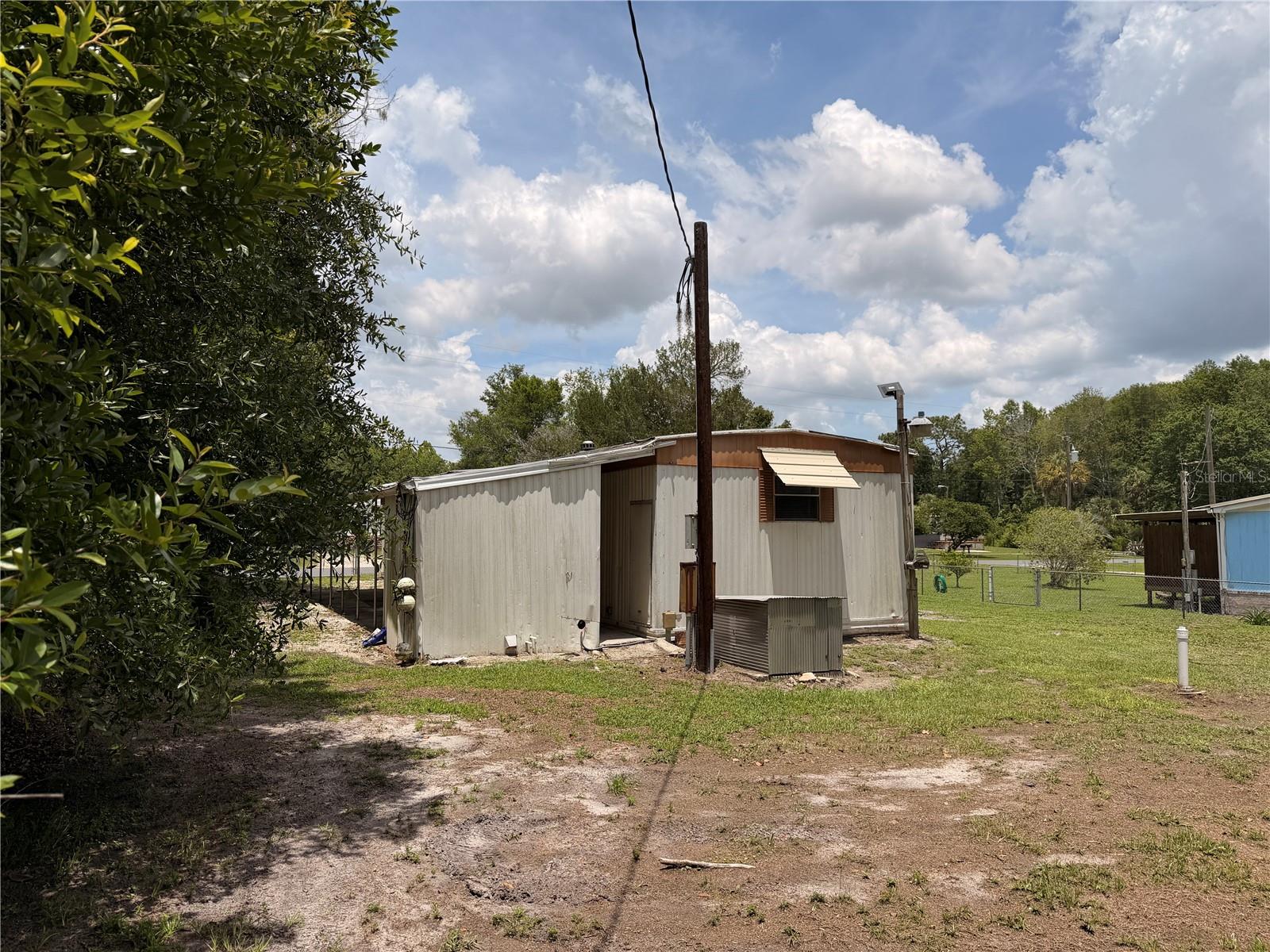 8582 W Admiral Byrd Ln Property Photo 19