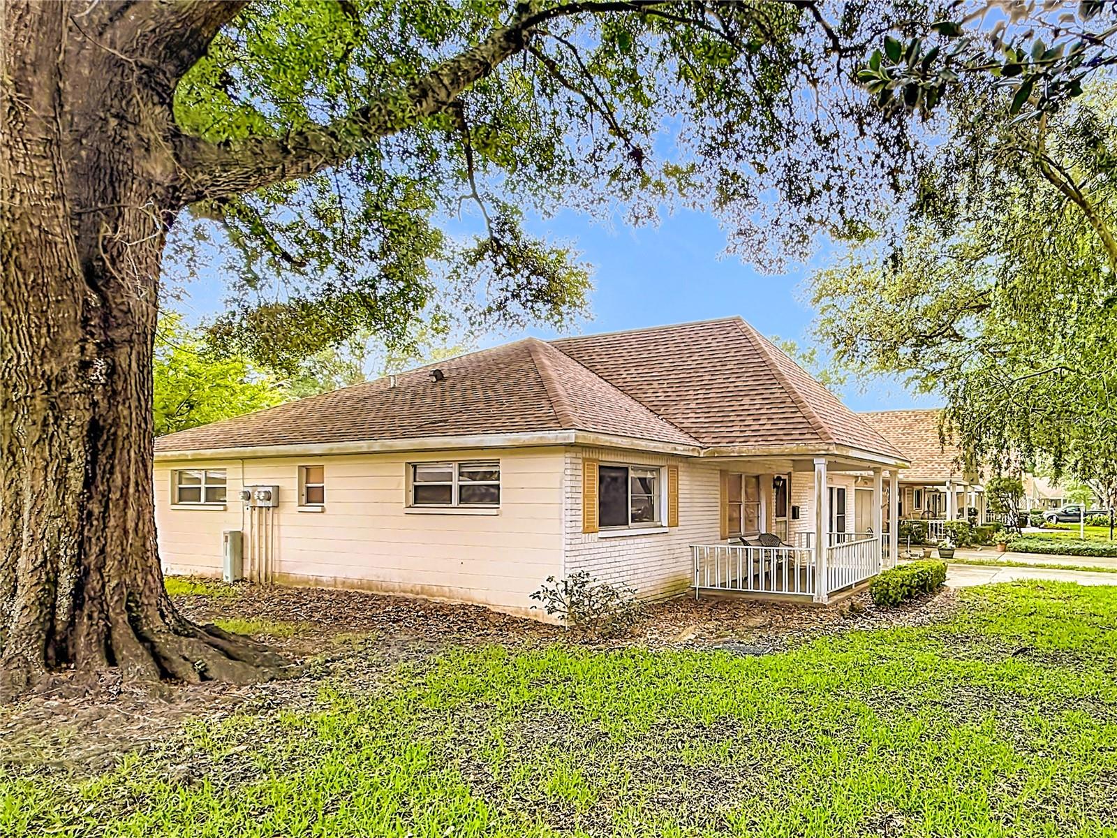 9277 SW 83RD AVE #A Property Photo 1