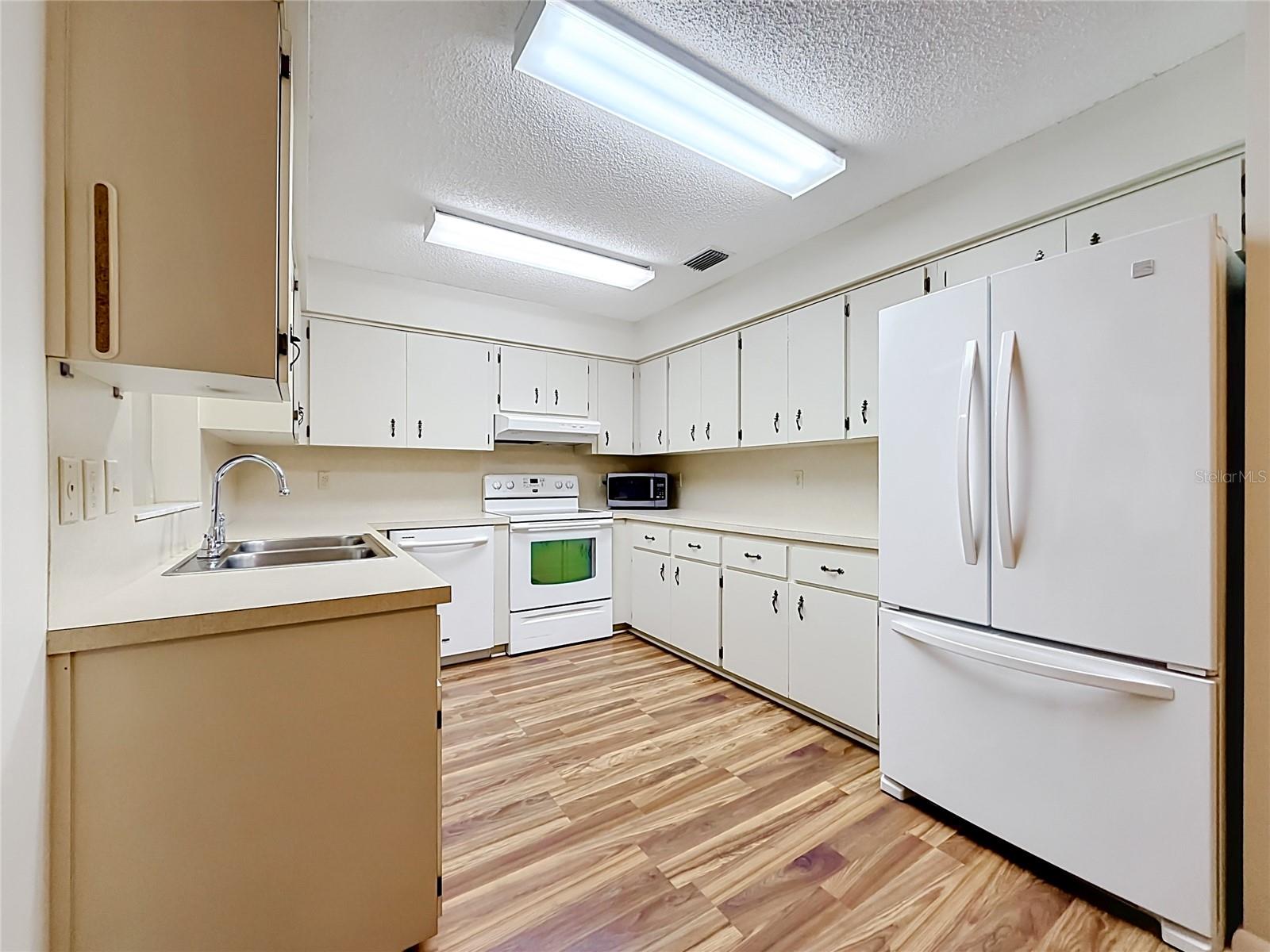 9277 Sw 83rd Ave #a Property Photo 12
