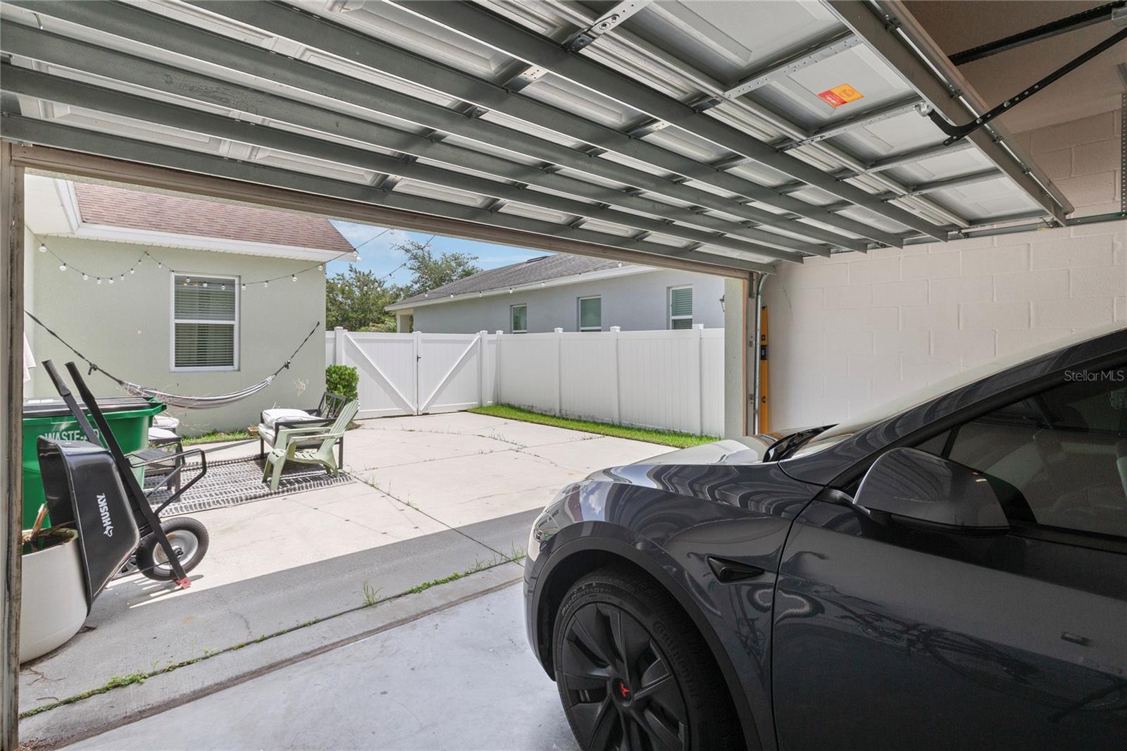 5253 Suncatcher Dr Property Photo 37