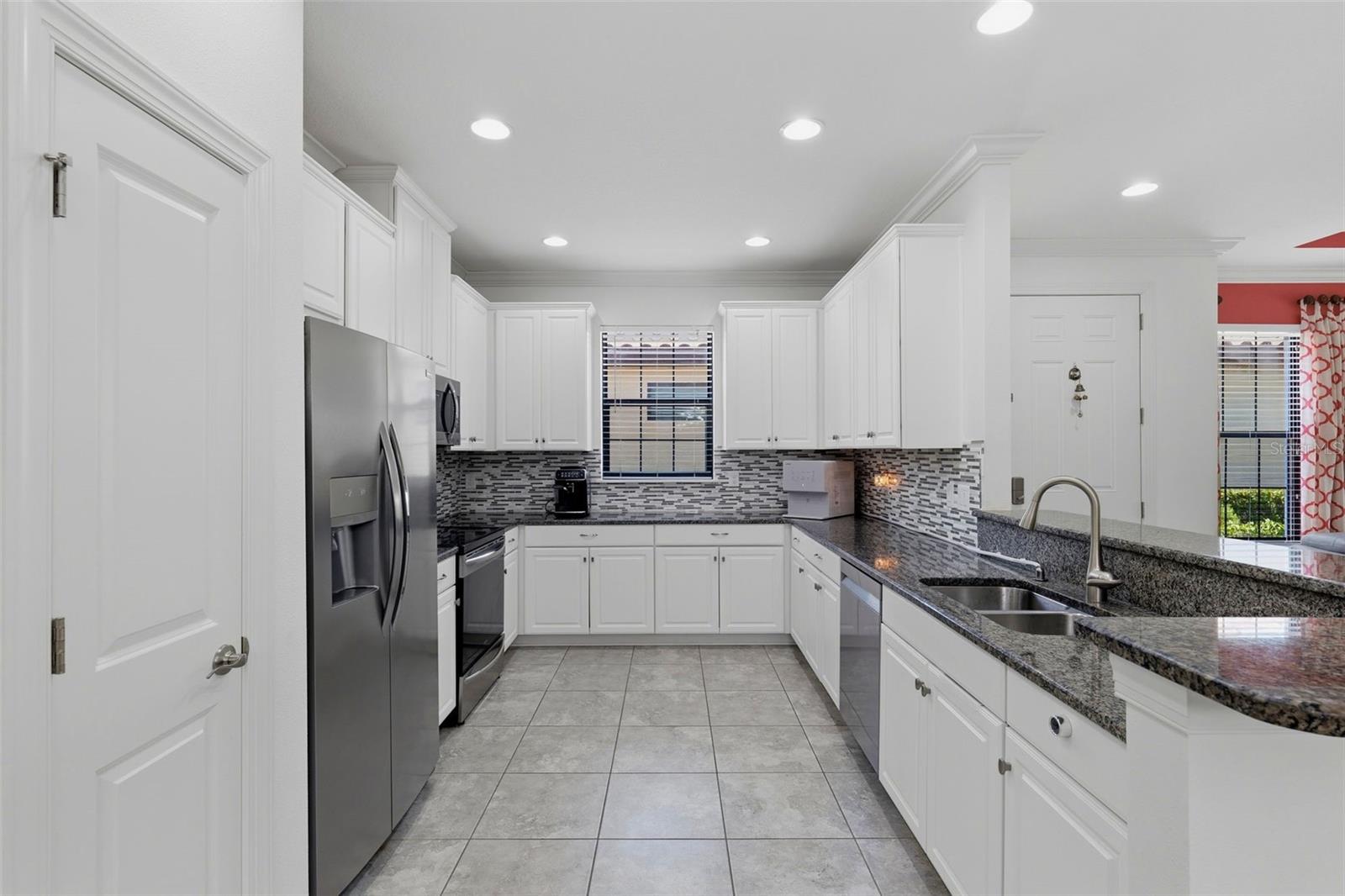 8412 Alberata Vista Dr Property Photo 19