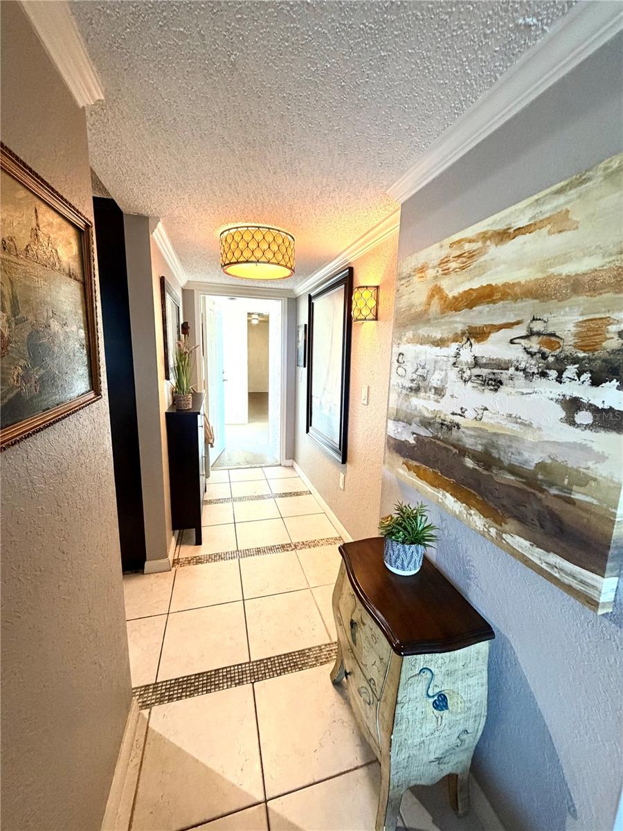 1000 Cove Cay Dr #4d Property Photo 6