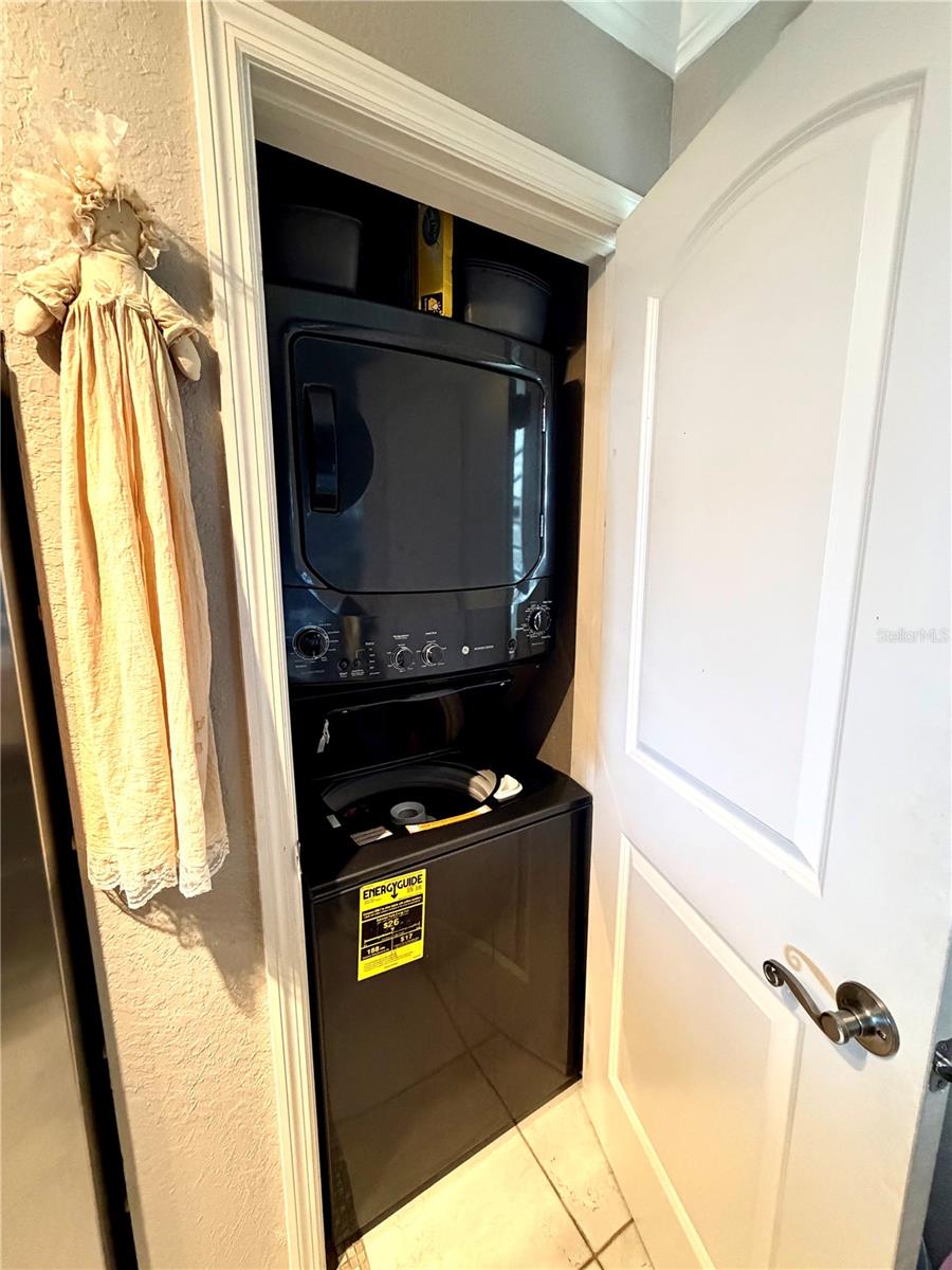 1000 Cove Cay Dr #4d Property Photo 13