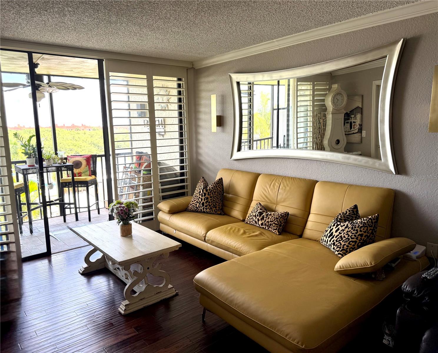 1000 Cove Cay Dr #4d Property Photo 17